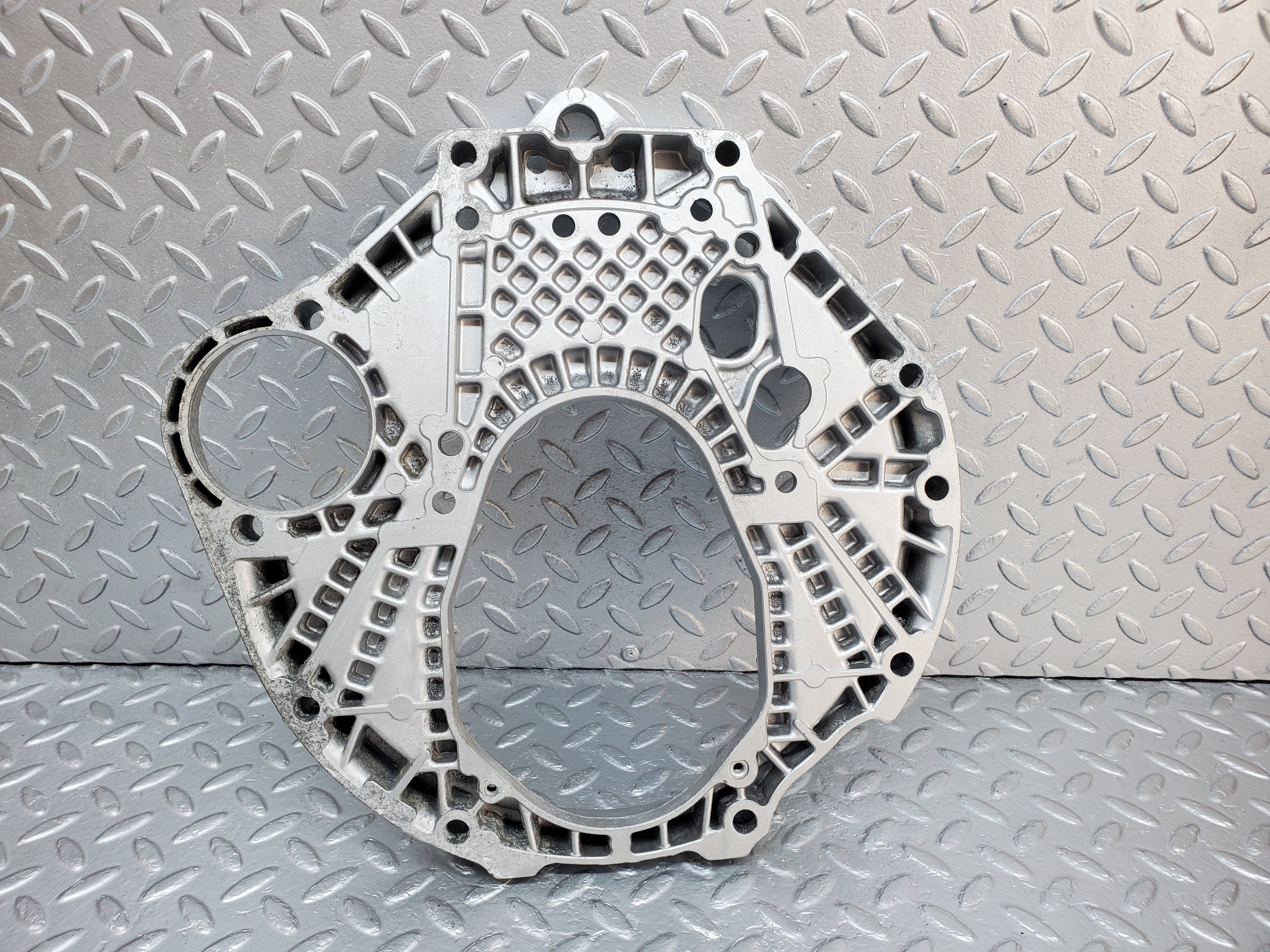 0893 Mercedes-Benz W123 240D Gearbox Flange 1150111145