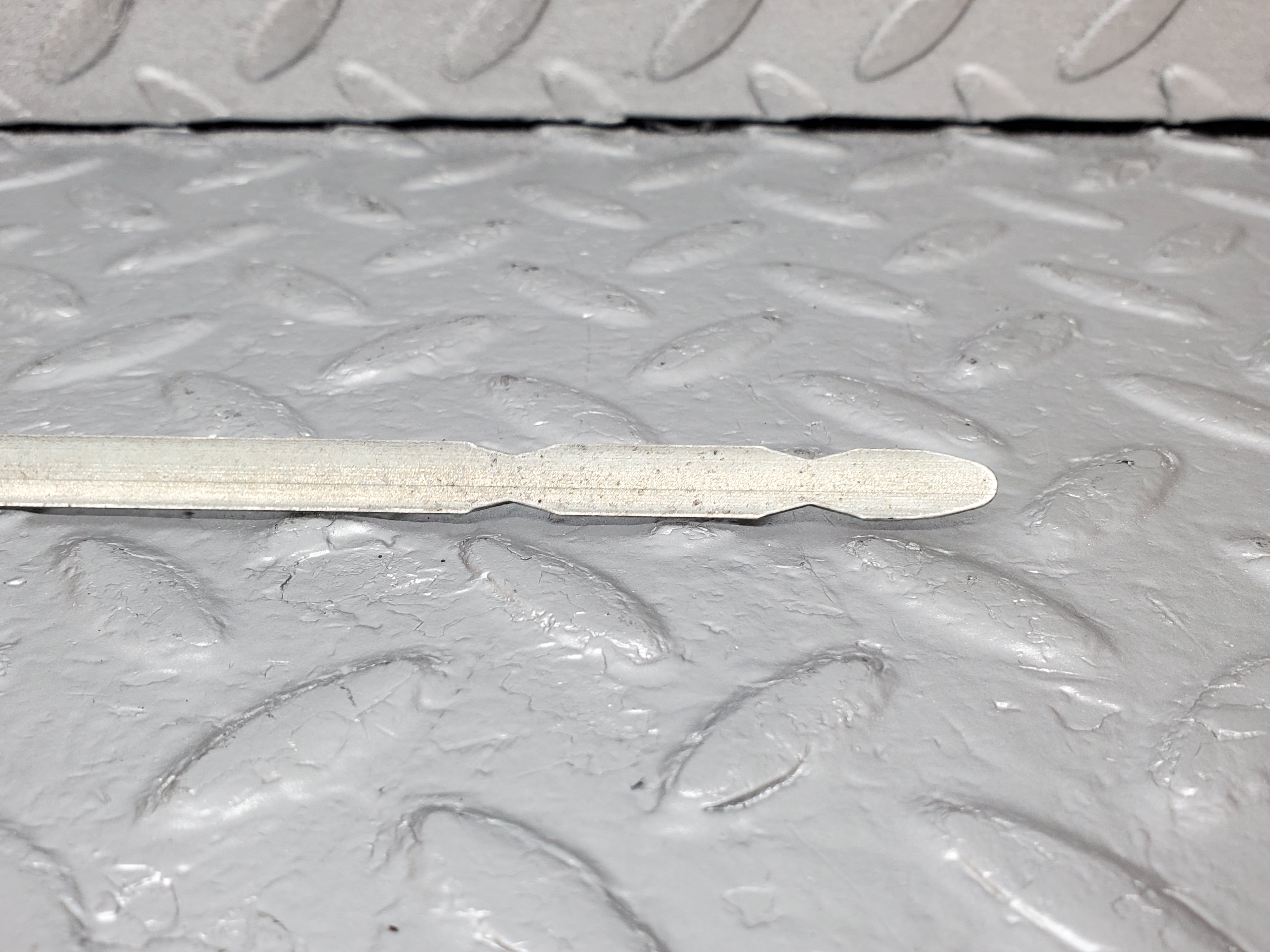 0889 Mercedes-Benz W123 240D Oil Dipstick