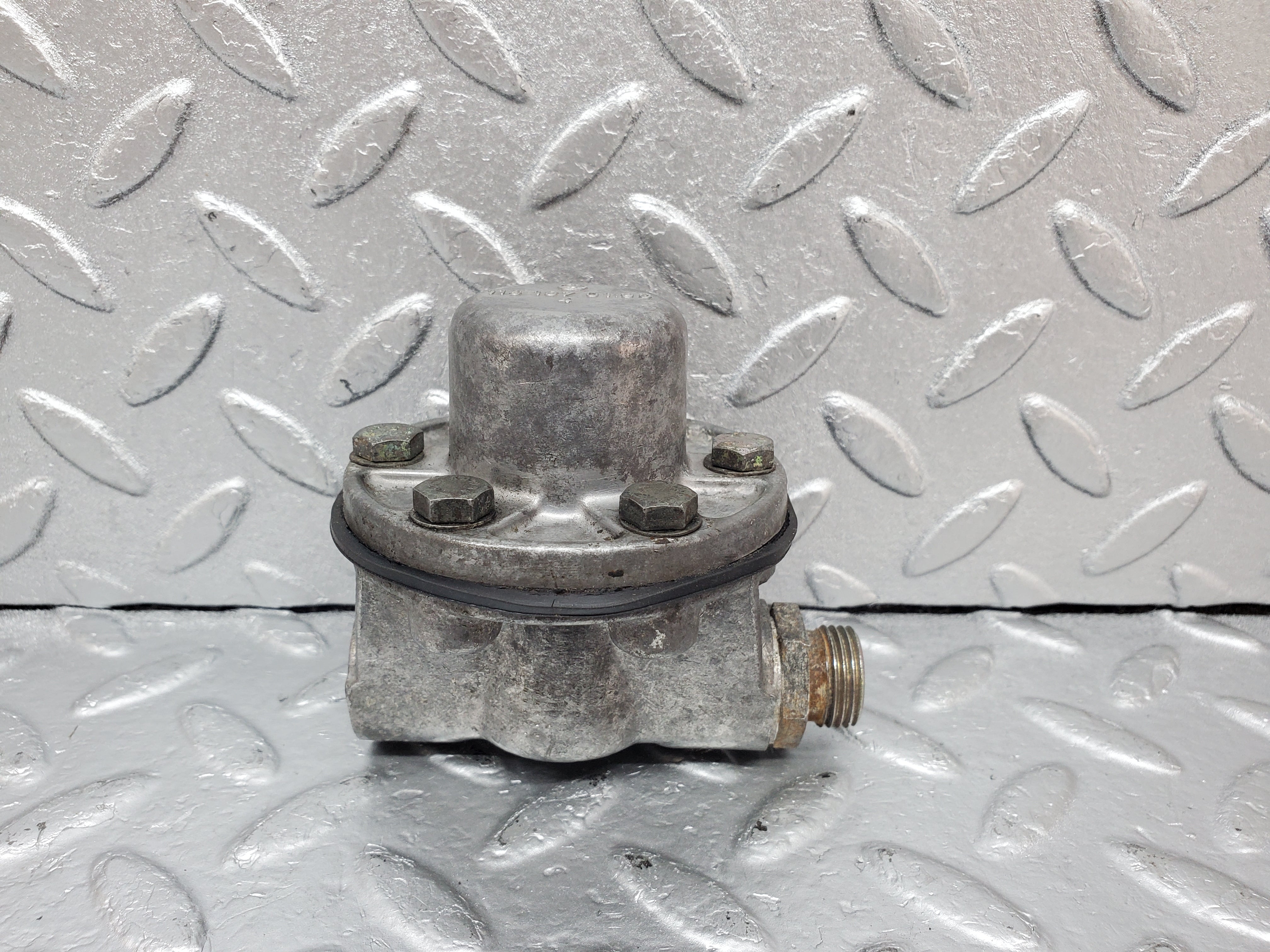 0916 Mercedes-Benz C107 350SLC Coupe Coupe Oil Pressure Damper 1161870494