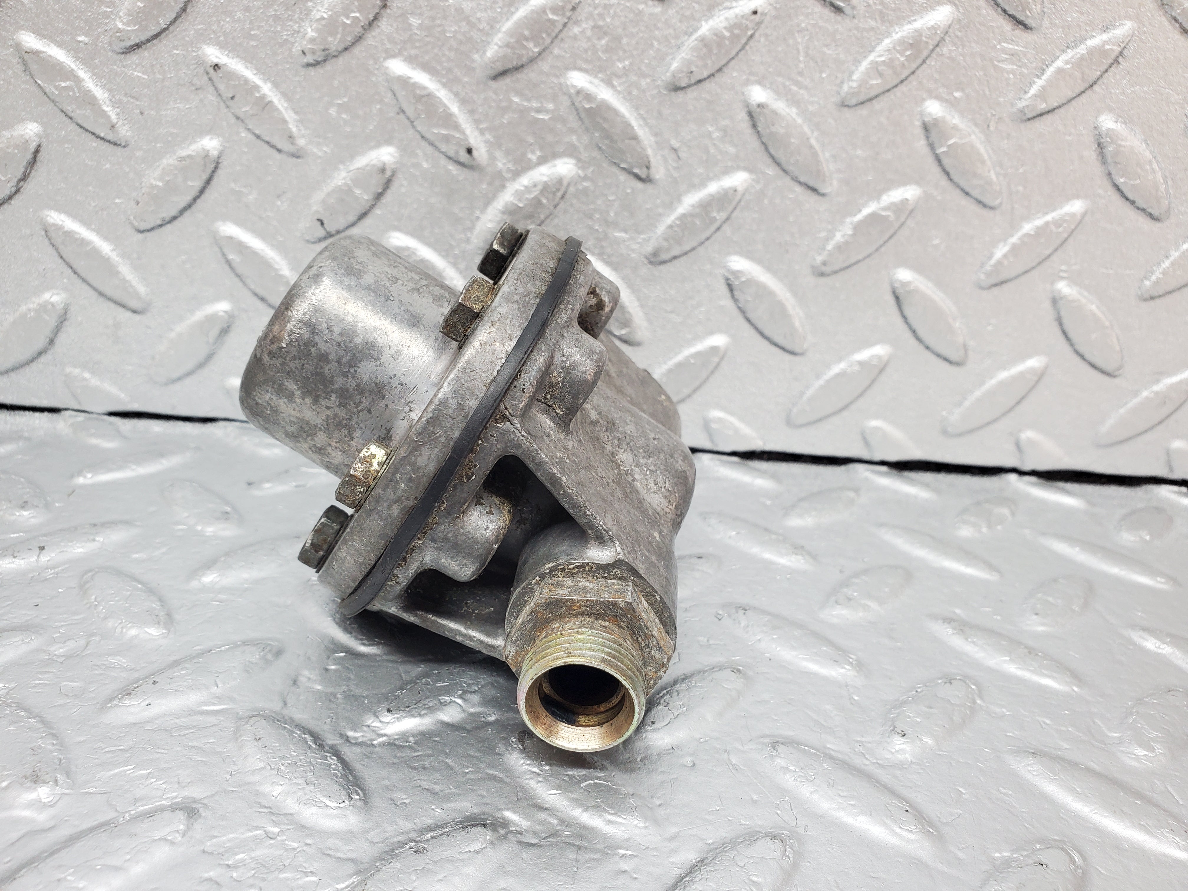 0916 Mercedes-Benz C107 350SLC Coupe Coupe Oil Pressure Damper 1161870494