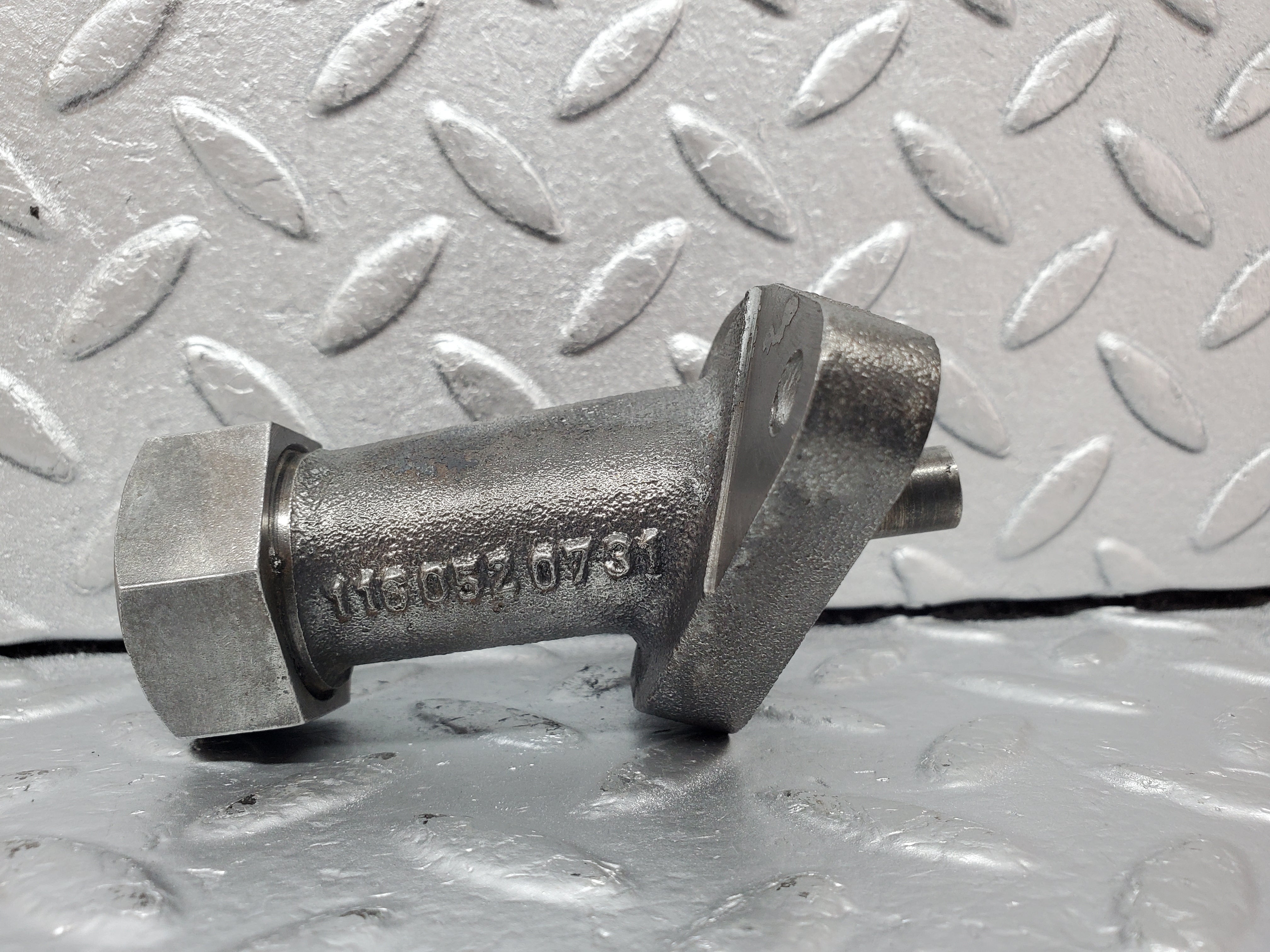 0928 Mercedes-Benz C107 350SLC Coupe Coupe Timing Chain Tensioner 1160520731