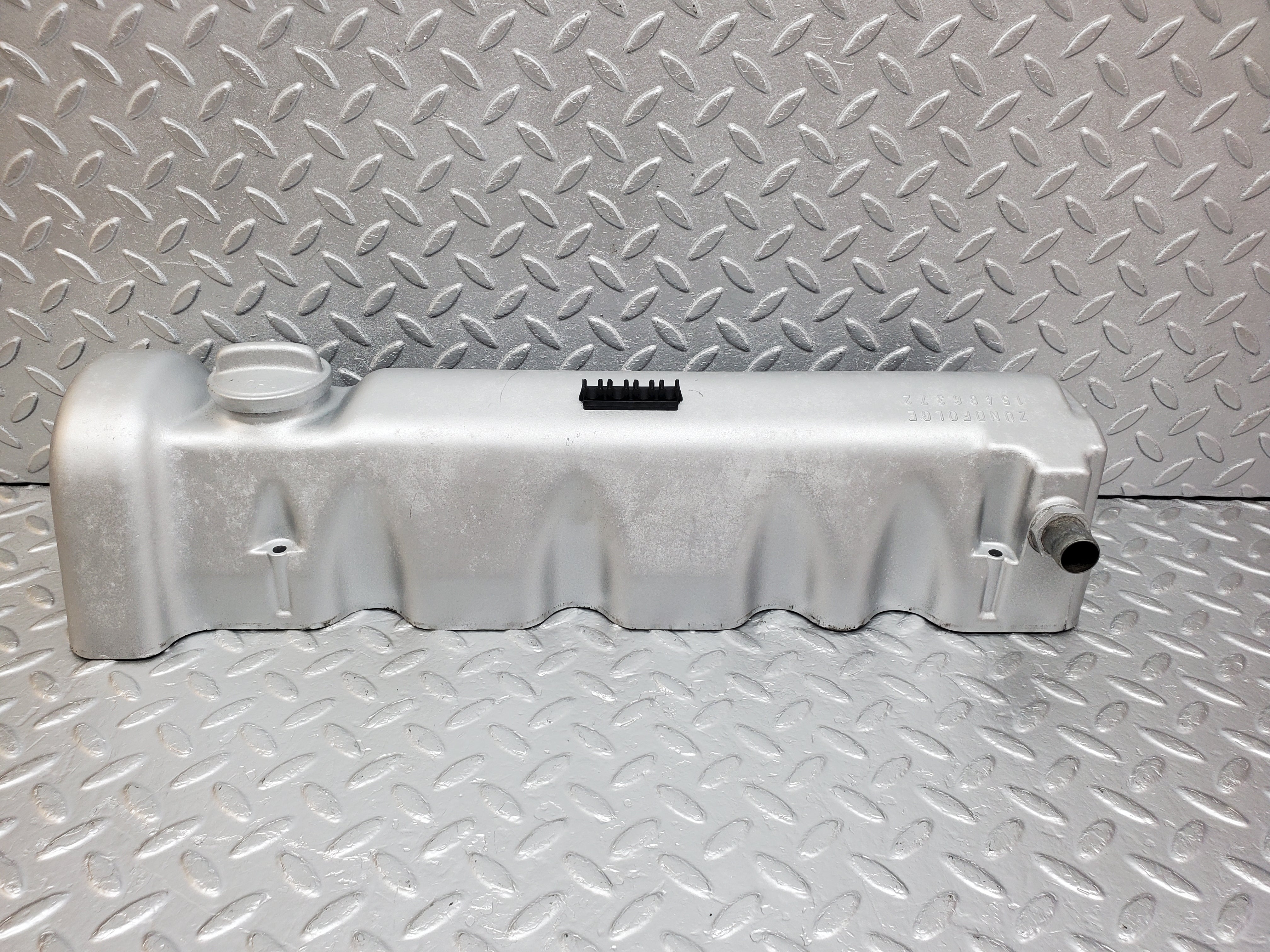 0939 Mercedes-Benz C107 350SLC Coupe Cylinder Head Cover Right 1160161905