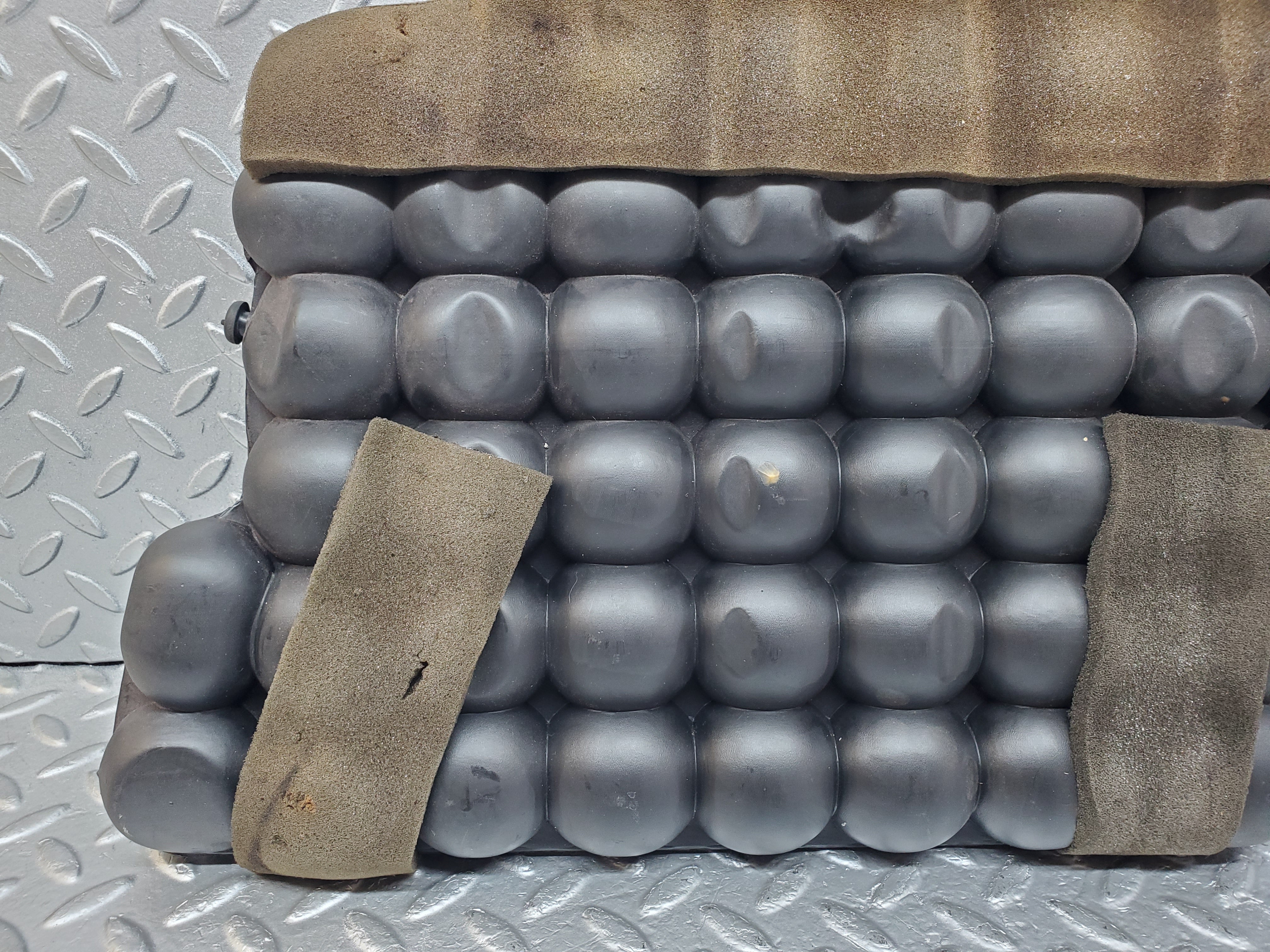 0950 Mercedes-Benz C123 230CE Coupe Vacuum Reservoir 1238000519