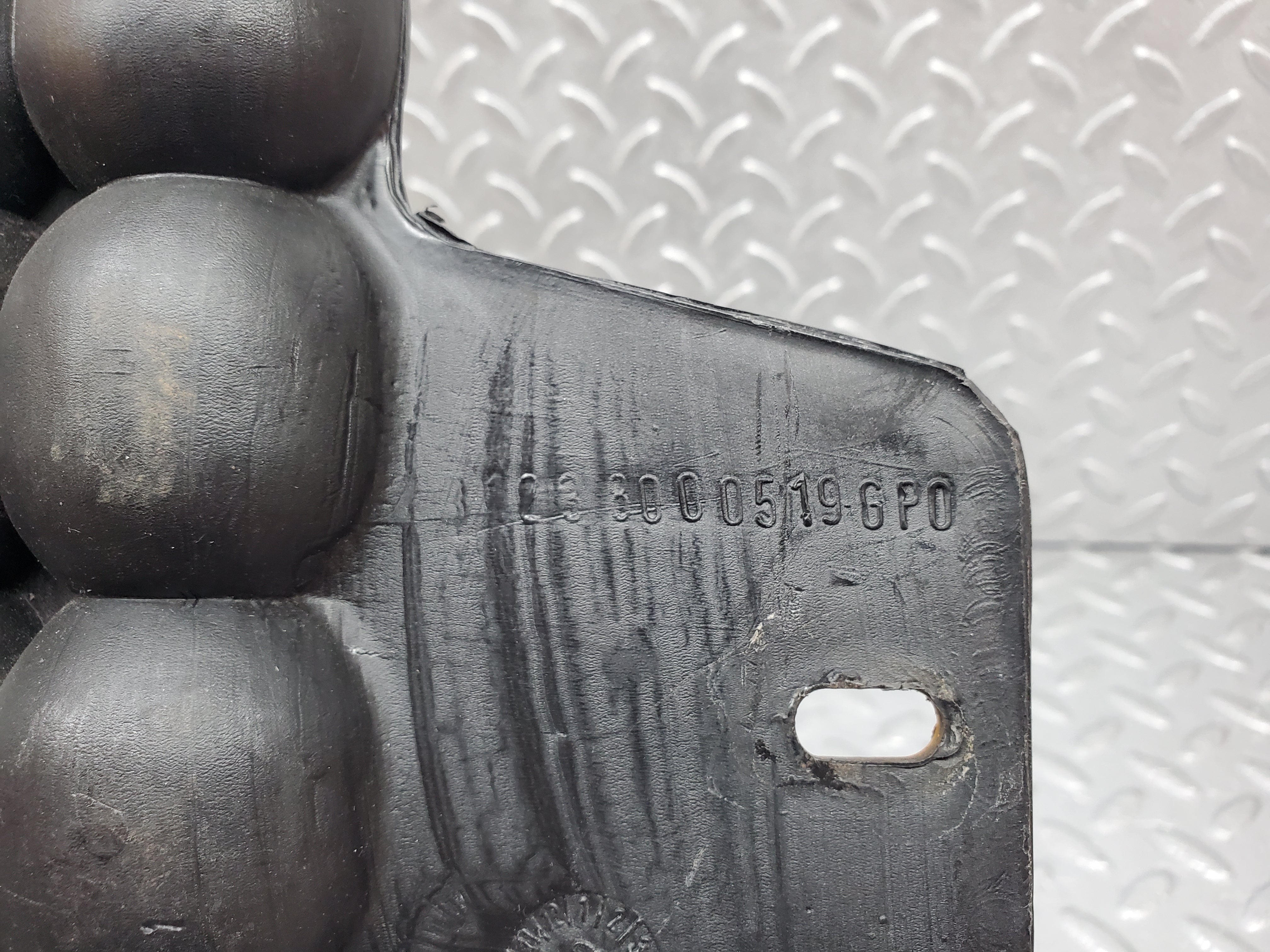 0950 Mercedes-Benz C123 230CE Coupe Vacuum Reservoir 1238000519