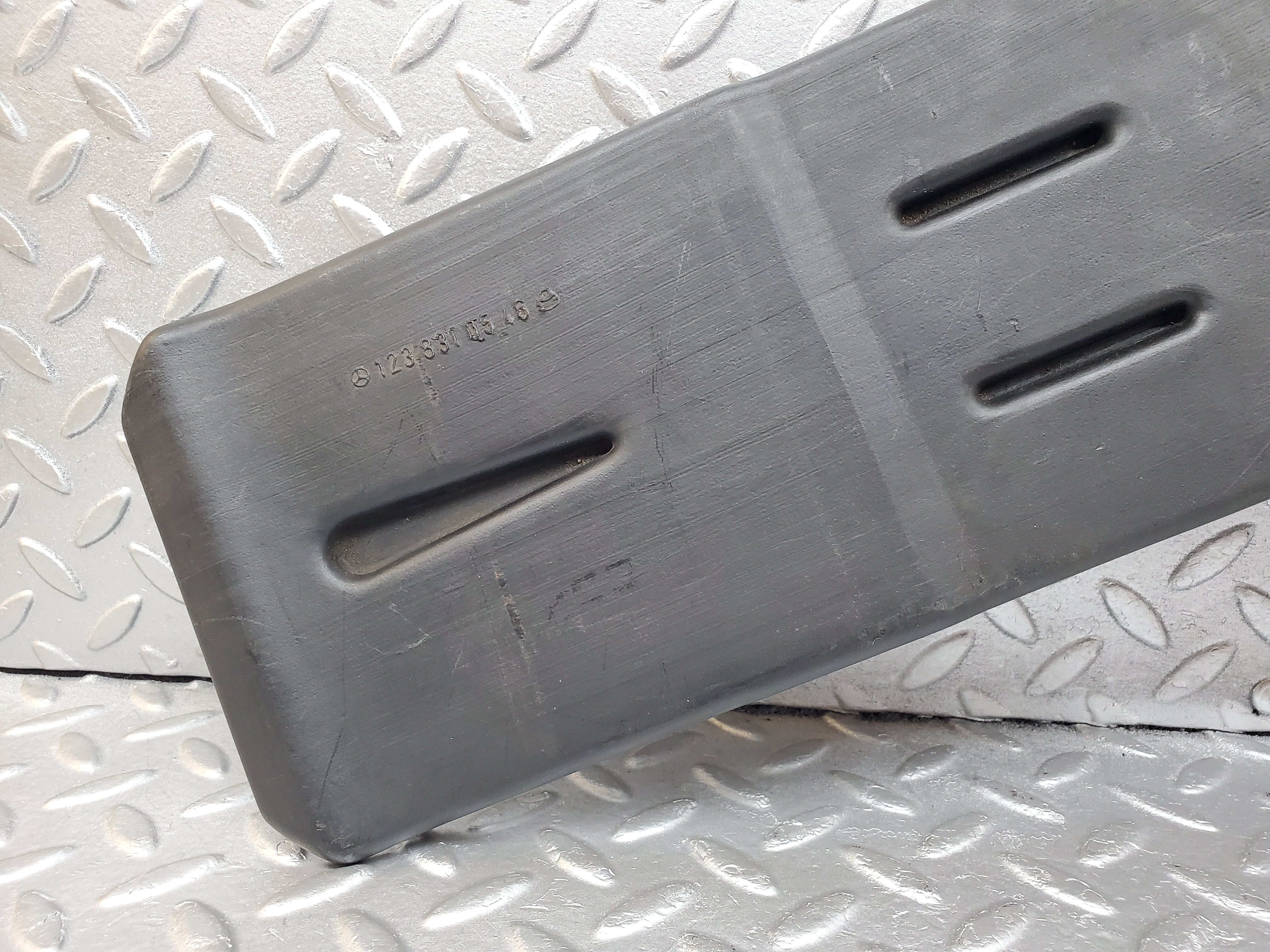 0957 Mercedes-Benz C123 230CE Air Duct Heater Ventilation Left 1238310546