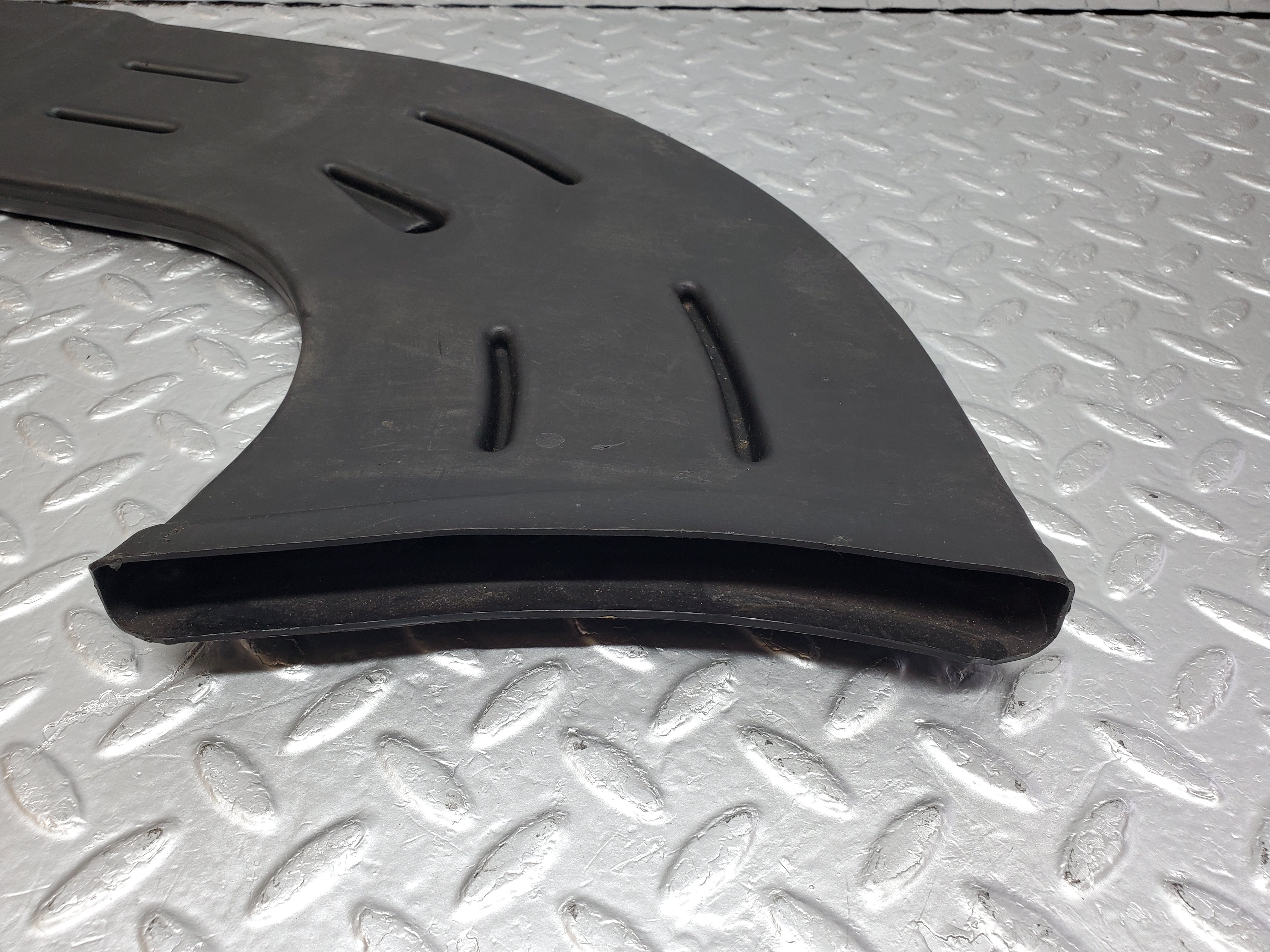 0957 Mercedes-Benz C123 230CE Air Duct Heater Ventilation Left 1238310546