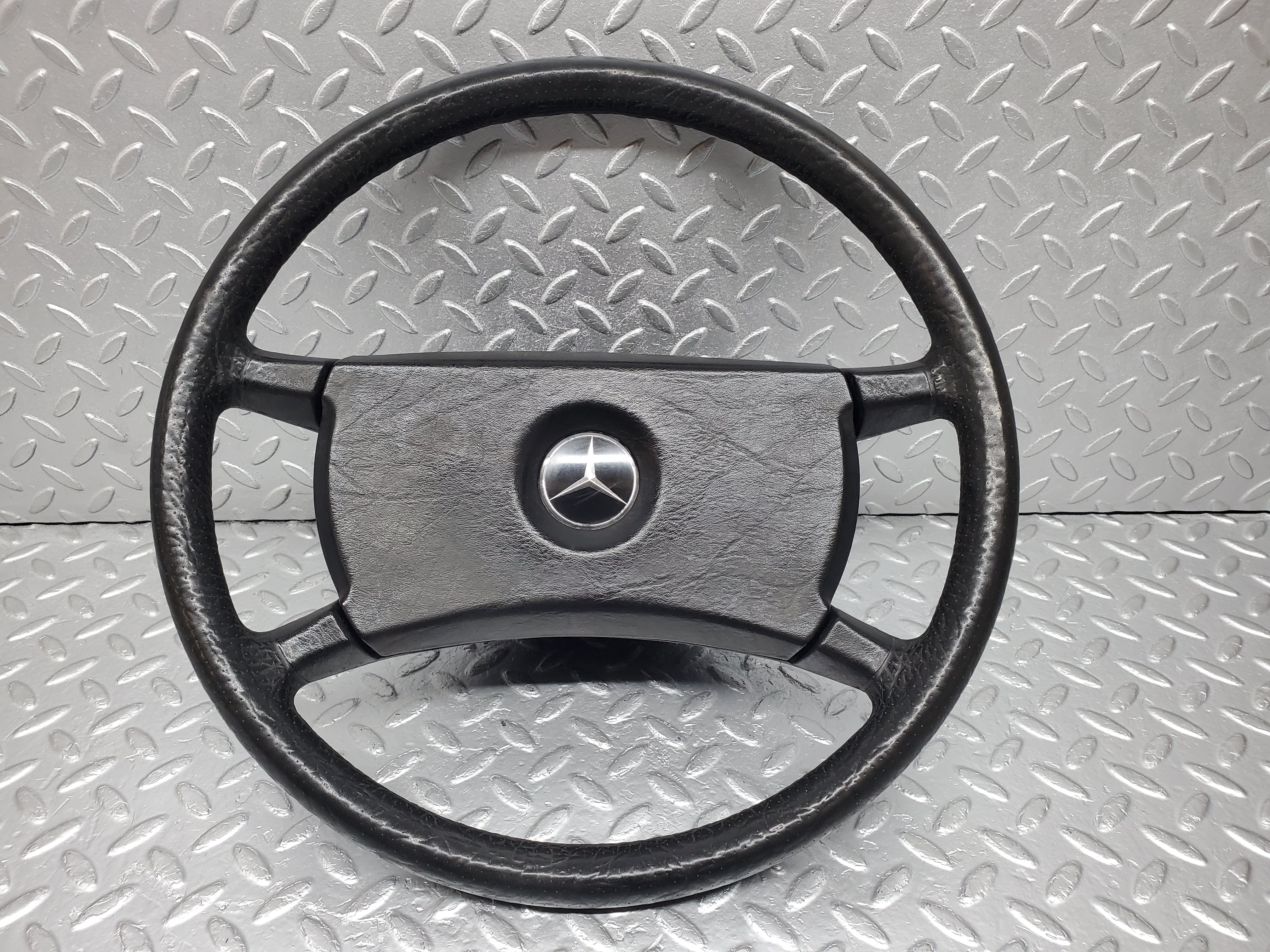 0948 Mercedes-Benz C123 230CE Steering Wheel 1264640017