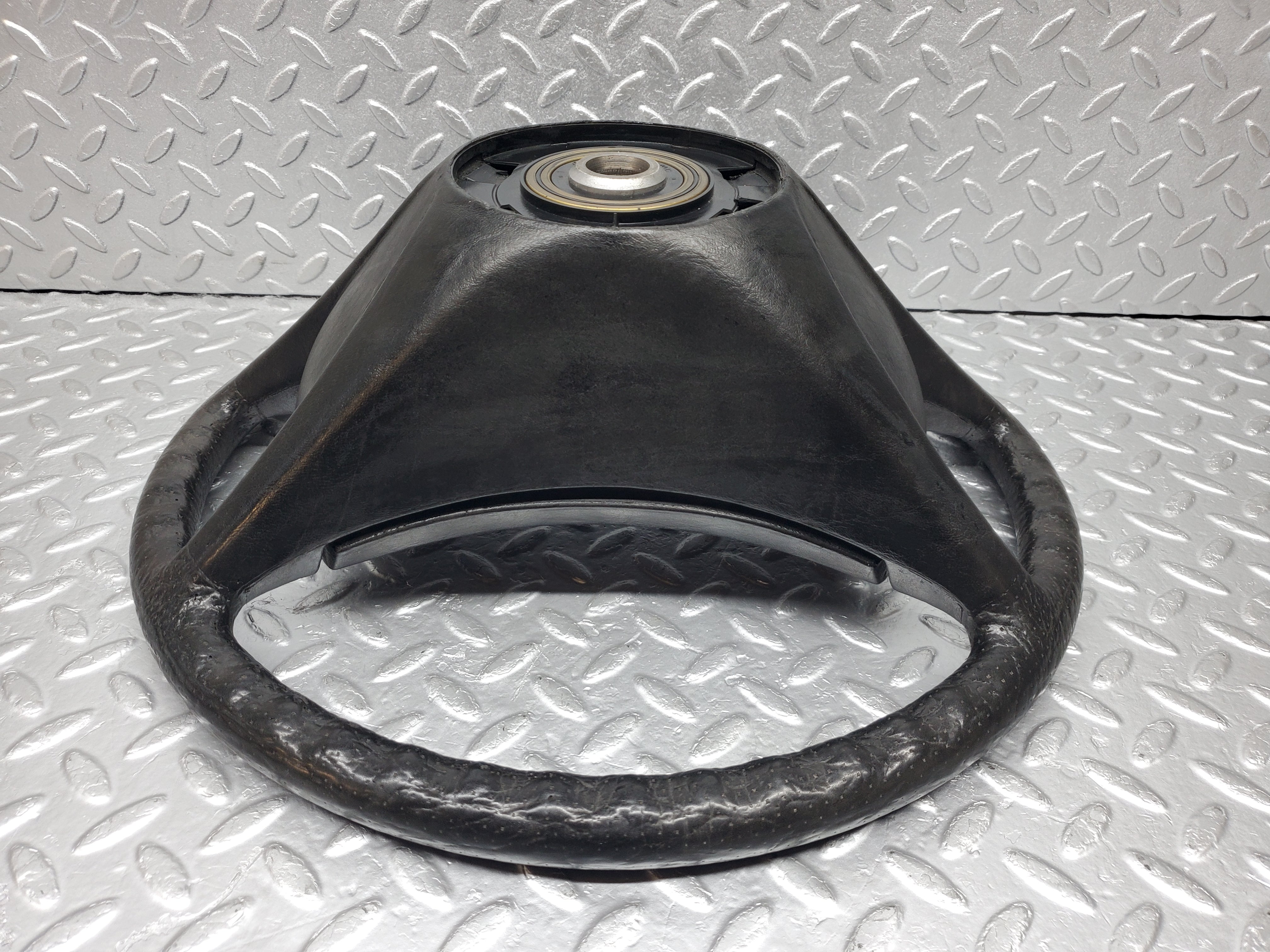 0948 Mercedes-Benz C123 230CE Steering Wheel 1264640017