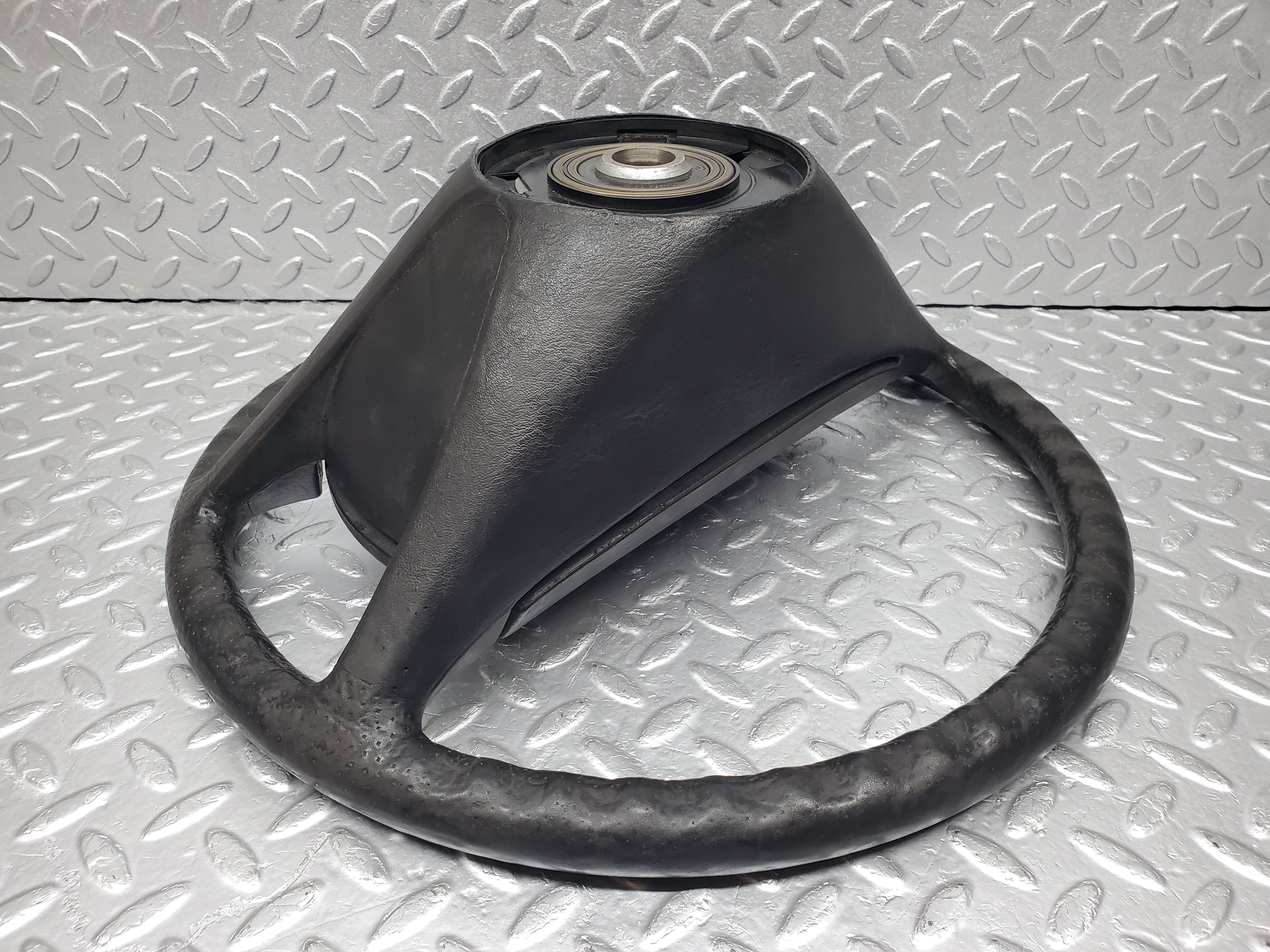 0948 Mercedes-Benz C123 230CE Steering Wheel 1264640017