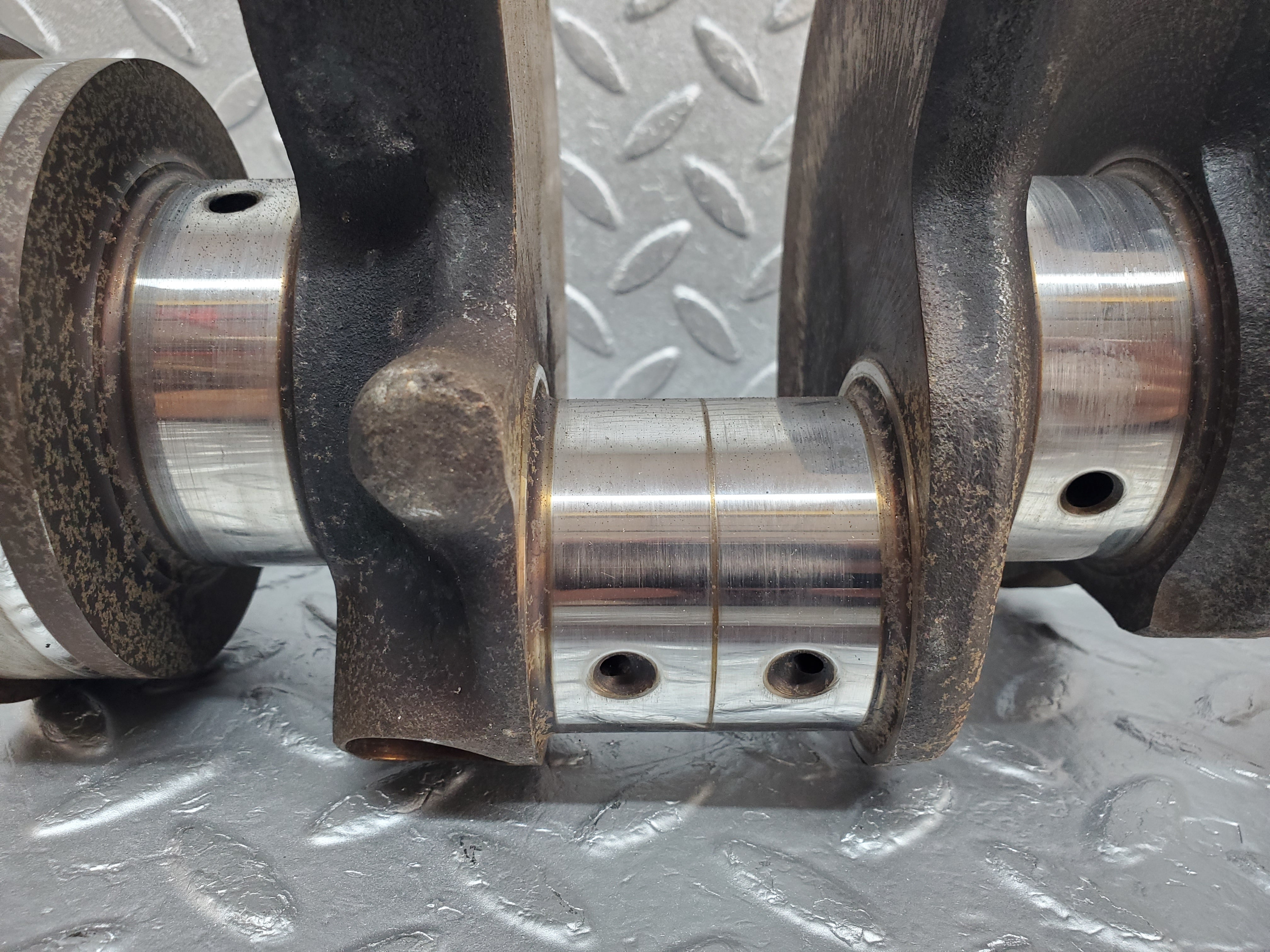 0930 Mercedes-Benz C107 350SLC Coupe Coupe Crankshaft 1160310801