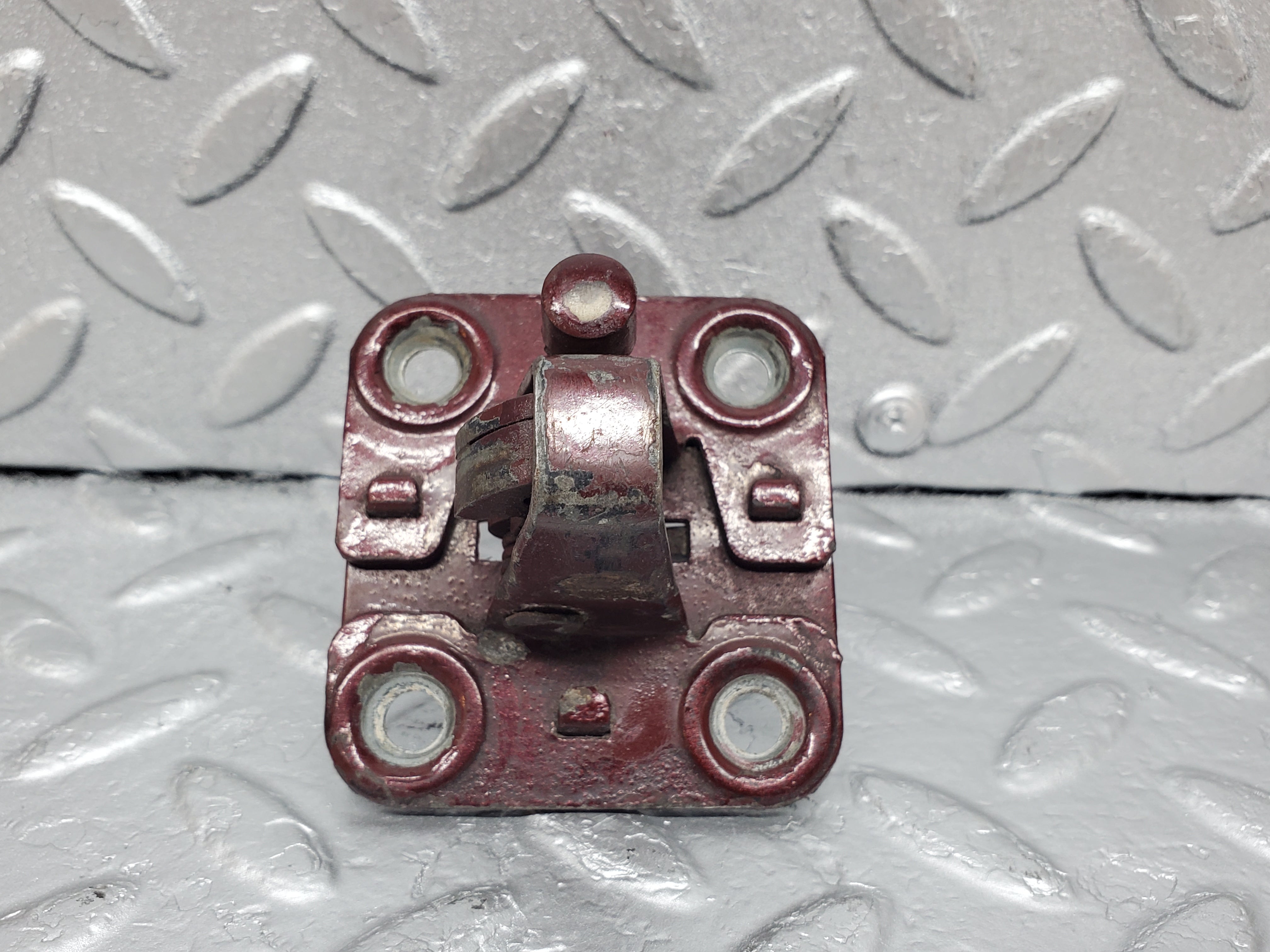 1041 Mercedes-Benz C123 230CE Bonnet Lock Latch