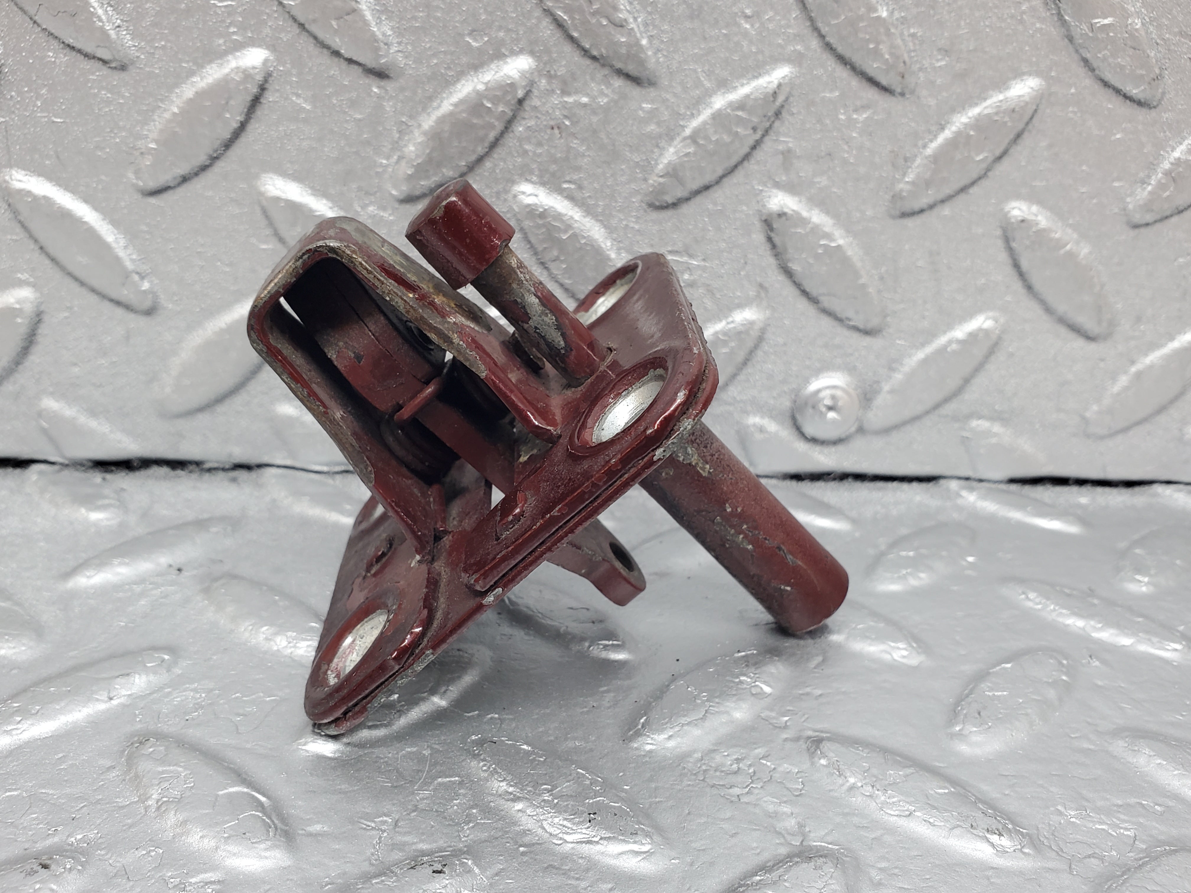 1041 Mercedes-Benz C123 230CE Bonnet Lock Latch