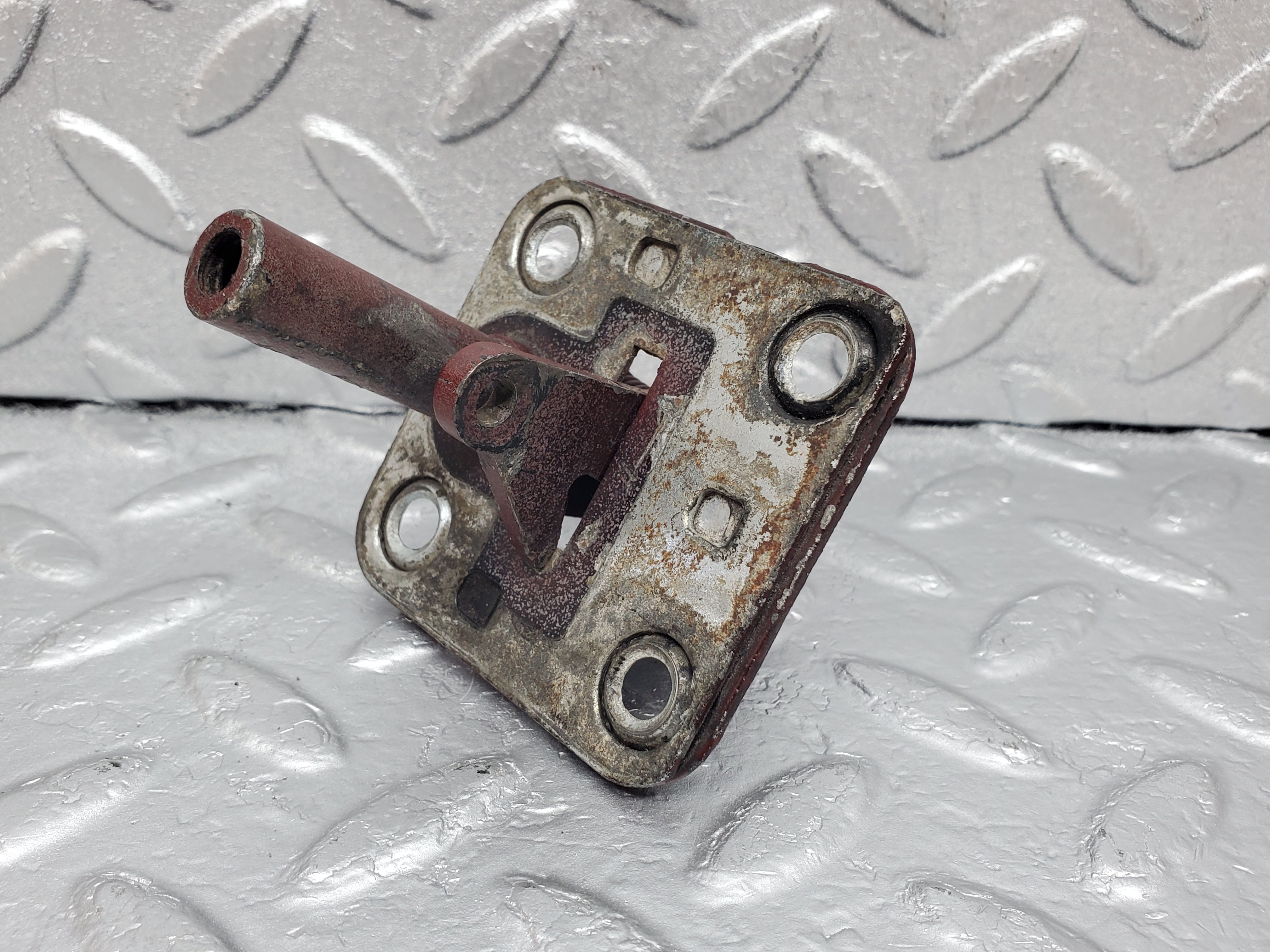 1041 Mercedes-Benz C123 230CE Bonnet Lock Latch