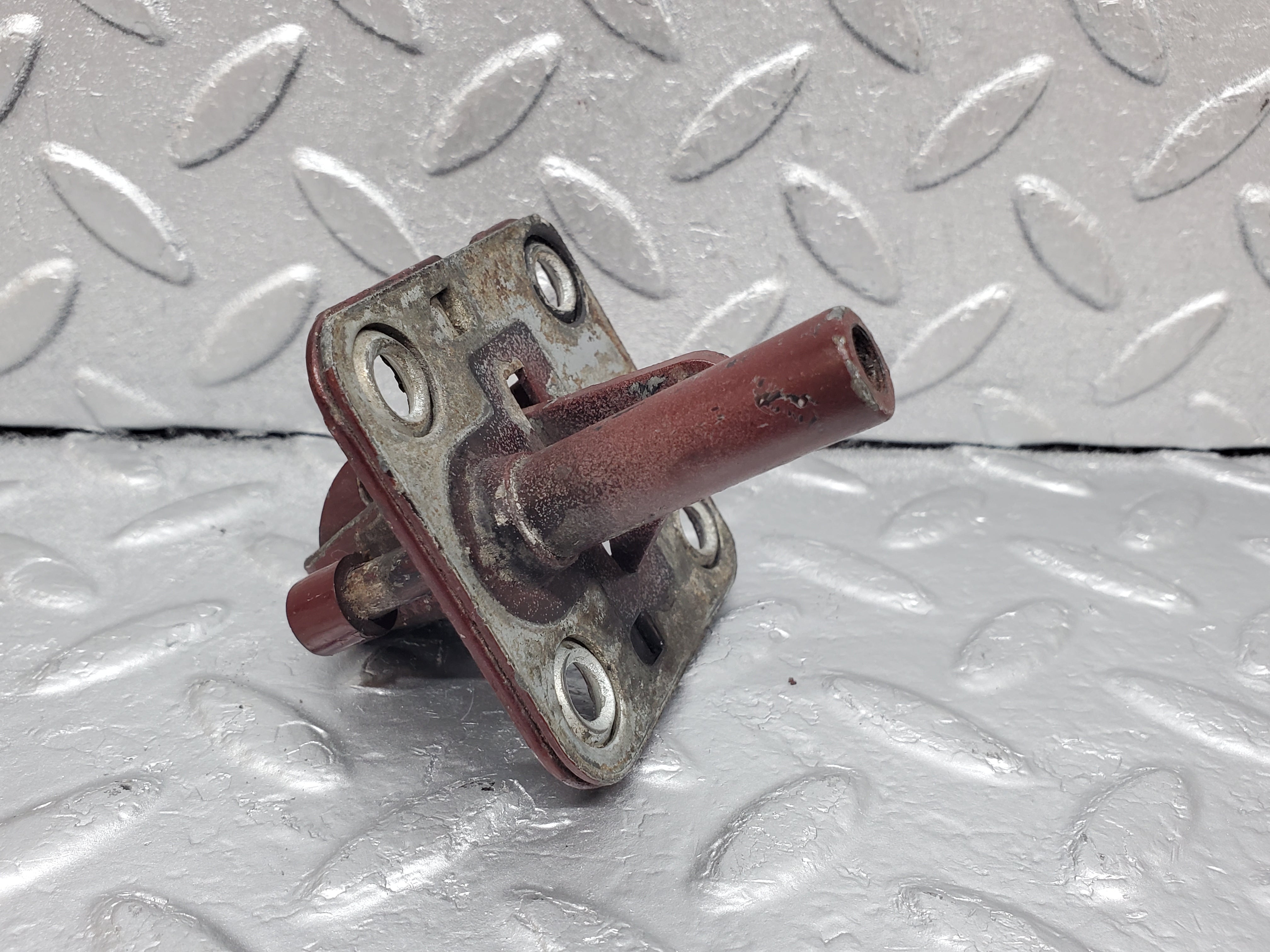 1041 Mercedes-Benz C123 230CE Bonnet Lock Latch