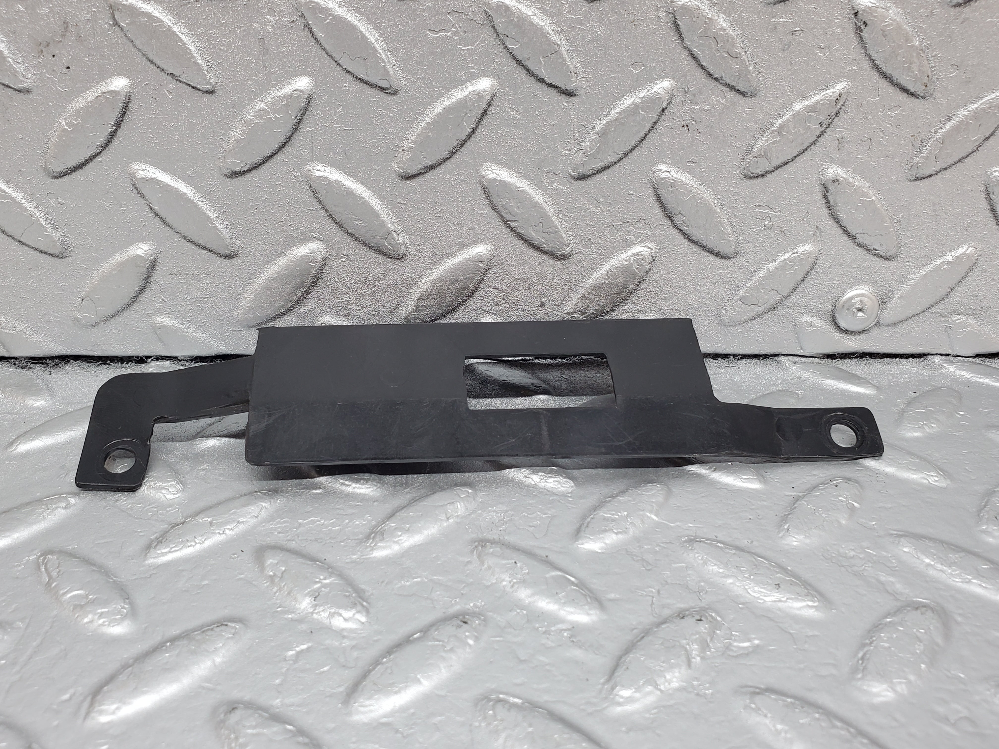 1061 Mercedes-Benz C123 230CE Coupe Heater Control Cover 1238330510