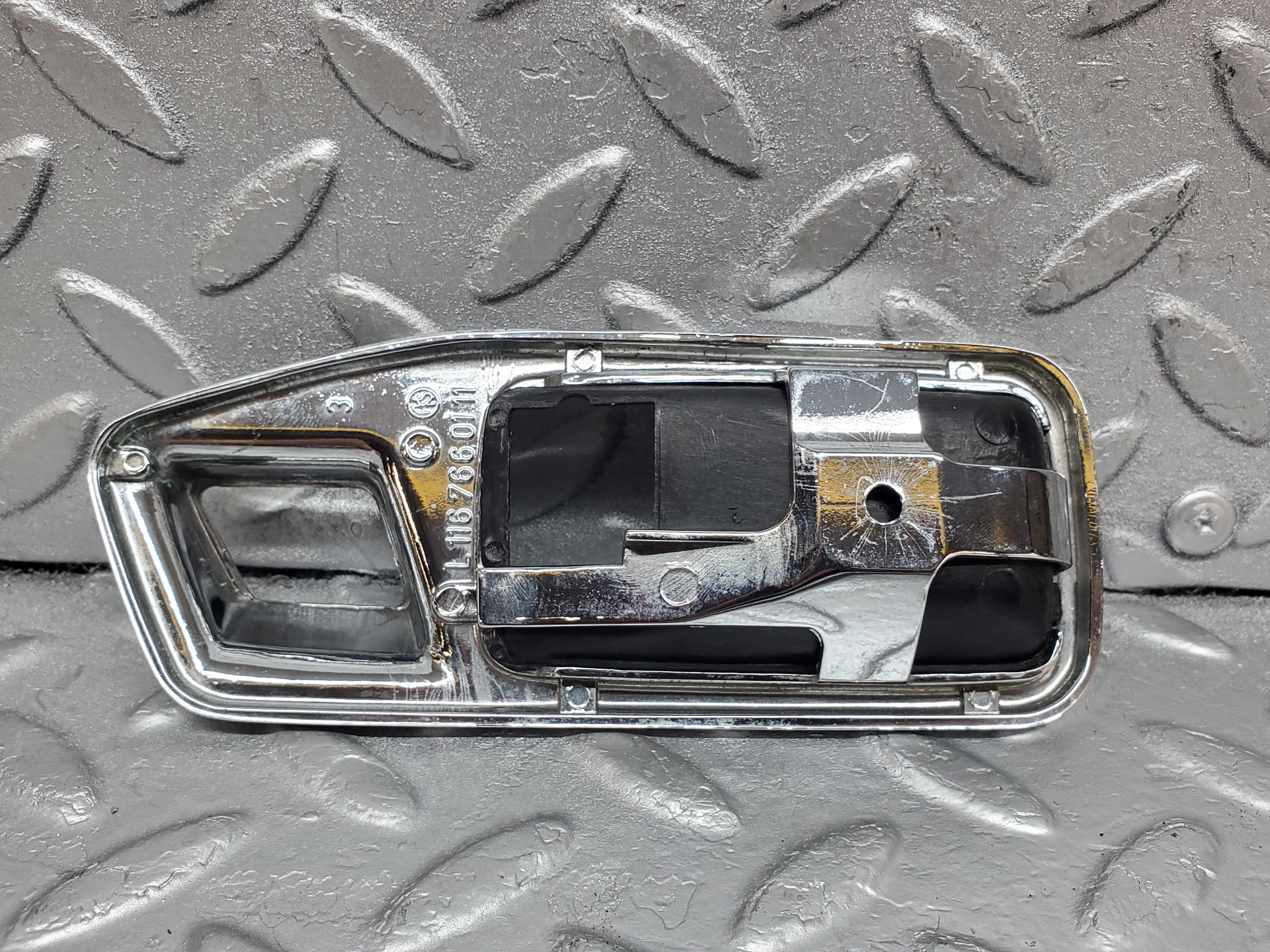 1024 Mercedes-Benz C123 230CE Coupe Chrome Frame For Door Opener Left 1167660111