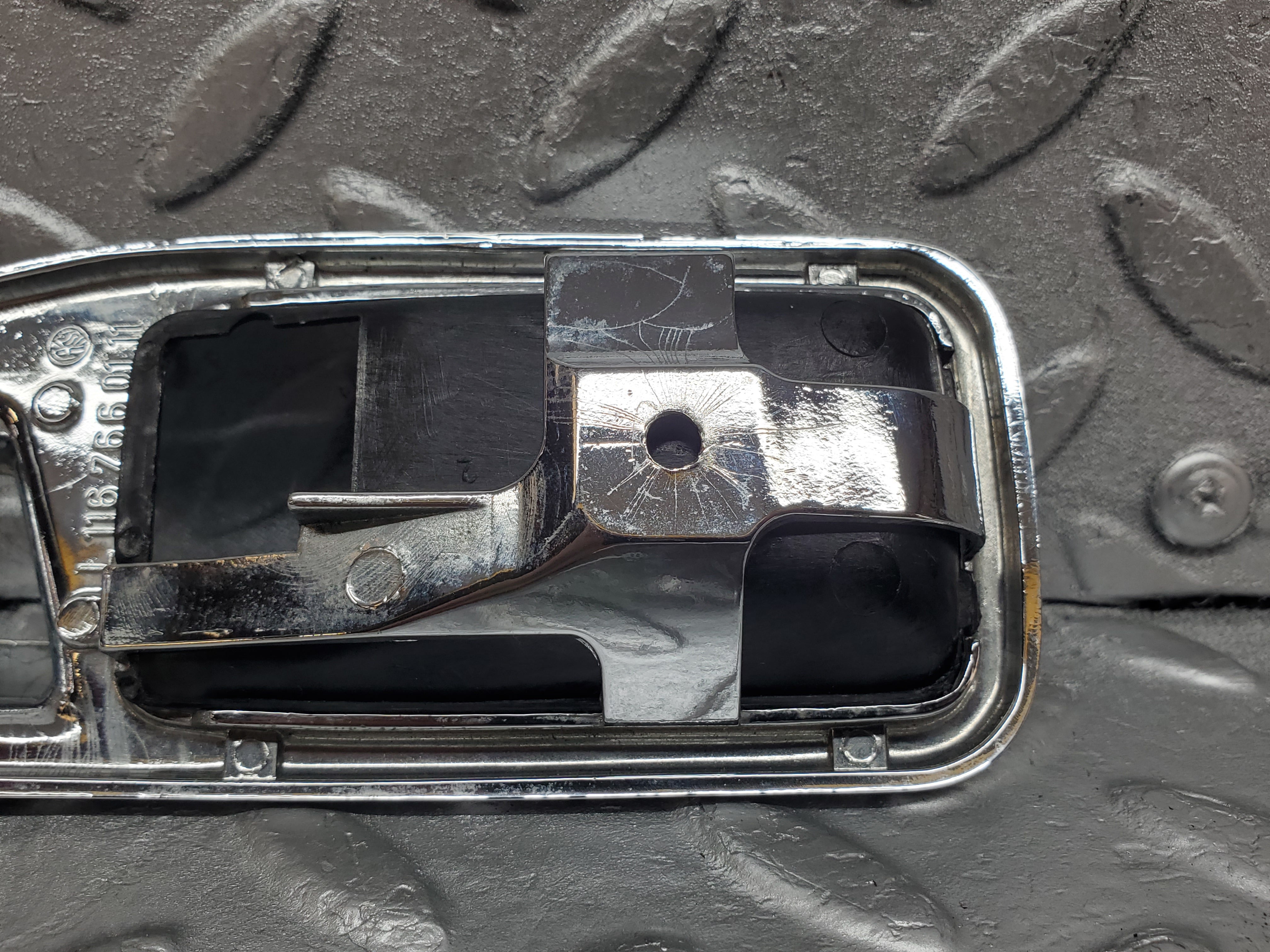 1024 Mercedes-Benz C123 230CE Coupe Chrome Frame For Door Opener Left 1167660111