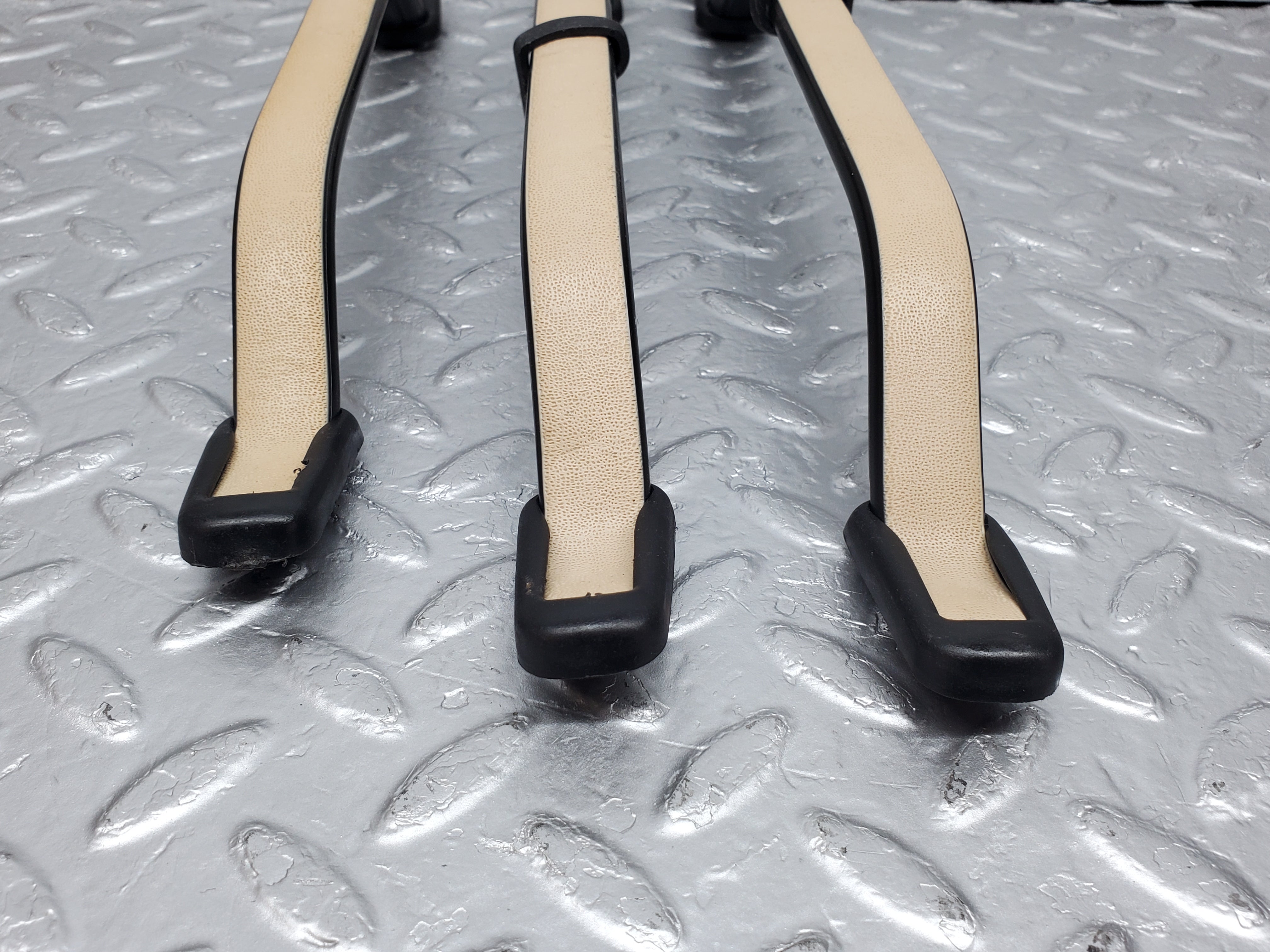 1011 Mercedes-Benz C123 230CE Coupe Interior Roof Grab Handle Set