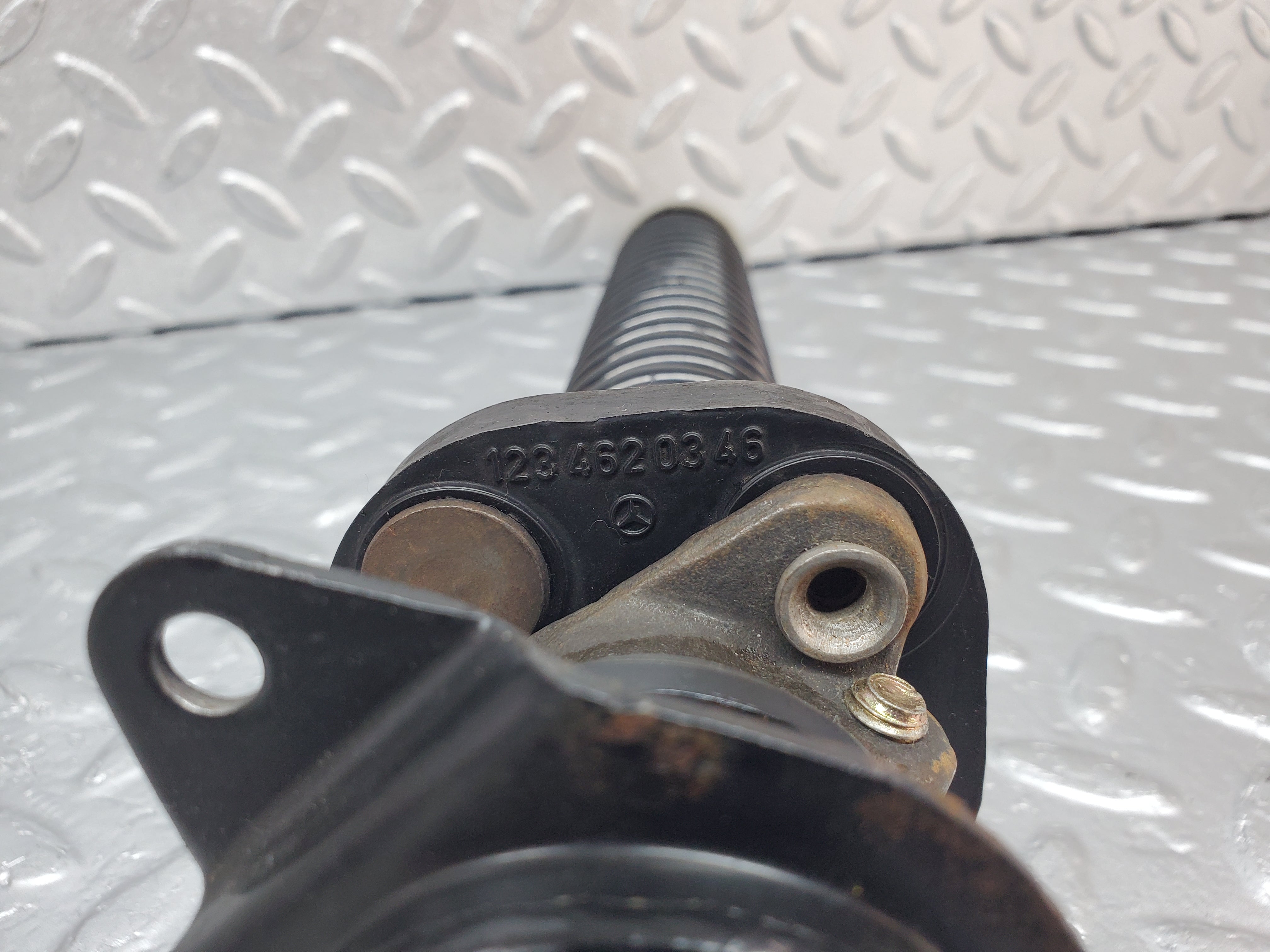 0995 Mercedes-Benz C123 230CE Coupe Steering Column 1234620346