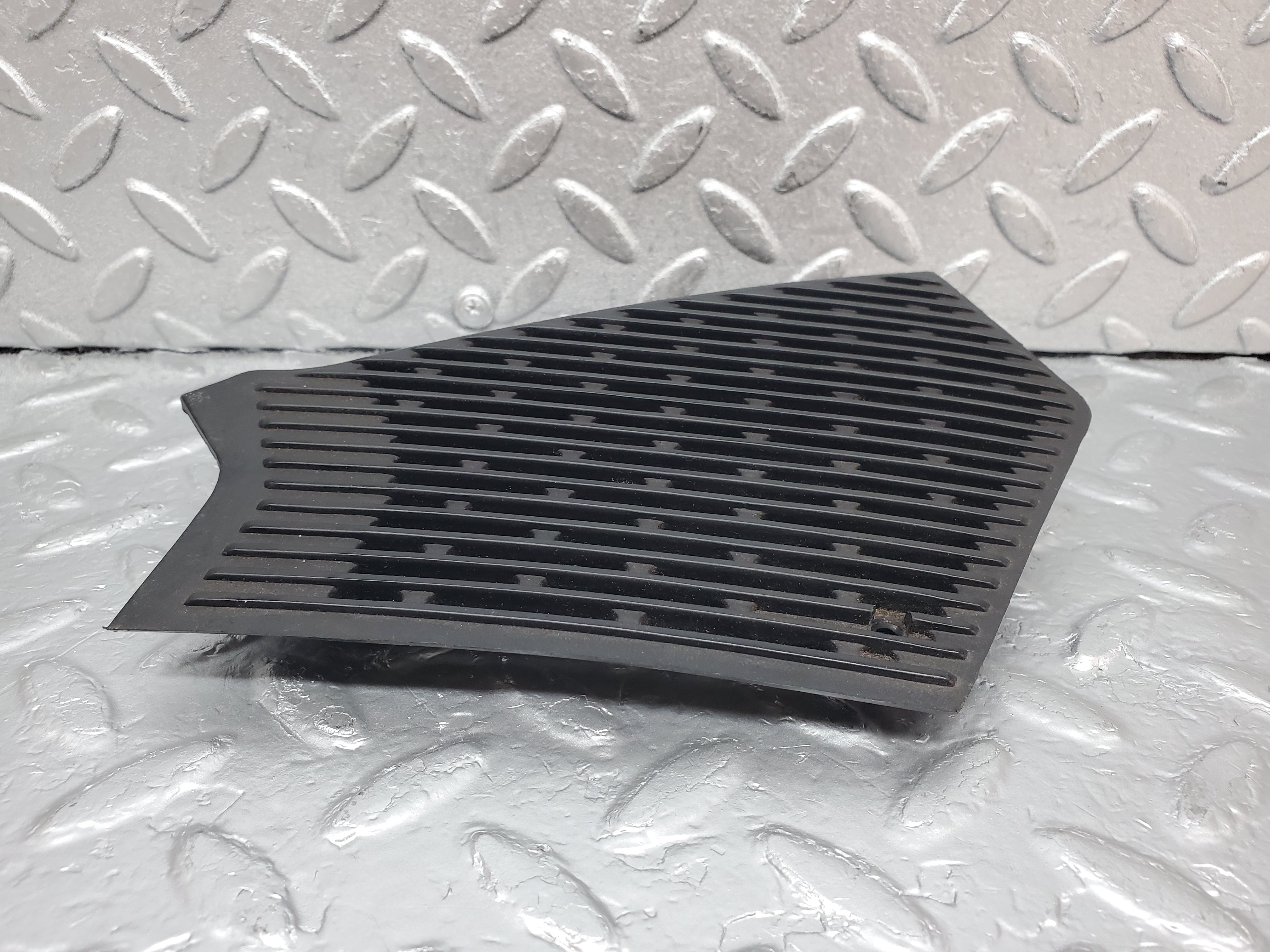 1016 Mercedes-Benz C123 230CE Front Speaker Cover Trim Left 1236802707