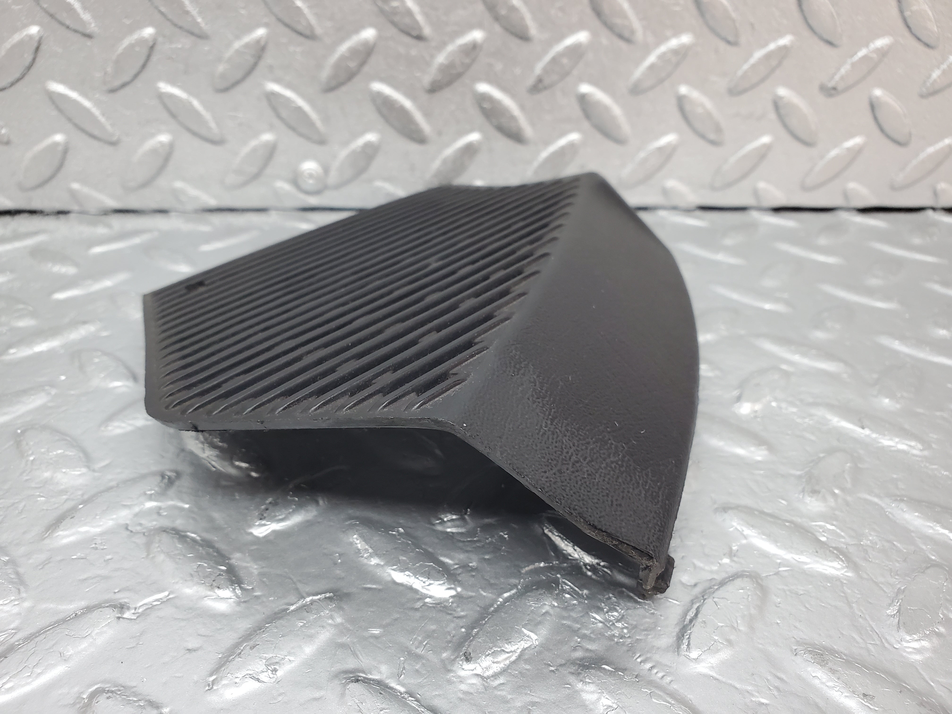 1016 Mercedes-Benz C123 230CE Front Speaker Cover Trim Left 1236802707