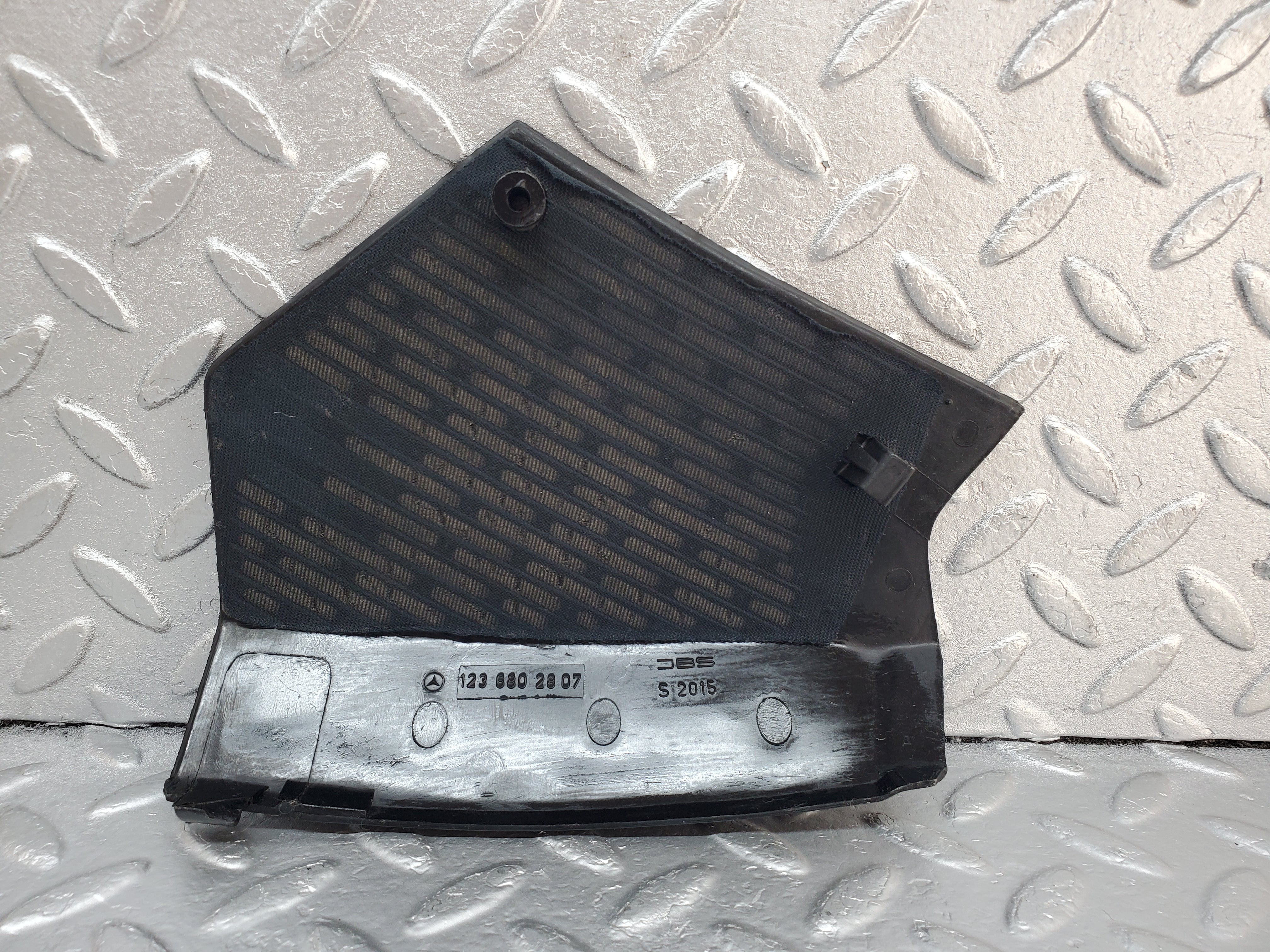 1017 Mercedes-Benz C123 230CE Front Speaker Cover Trim Right 1236802807