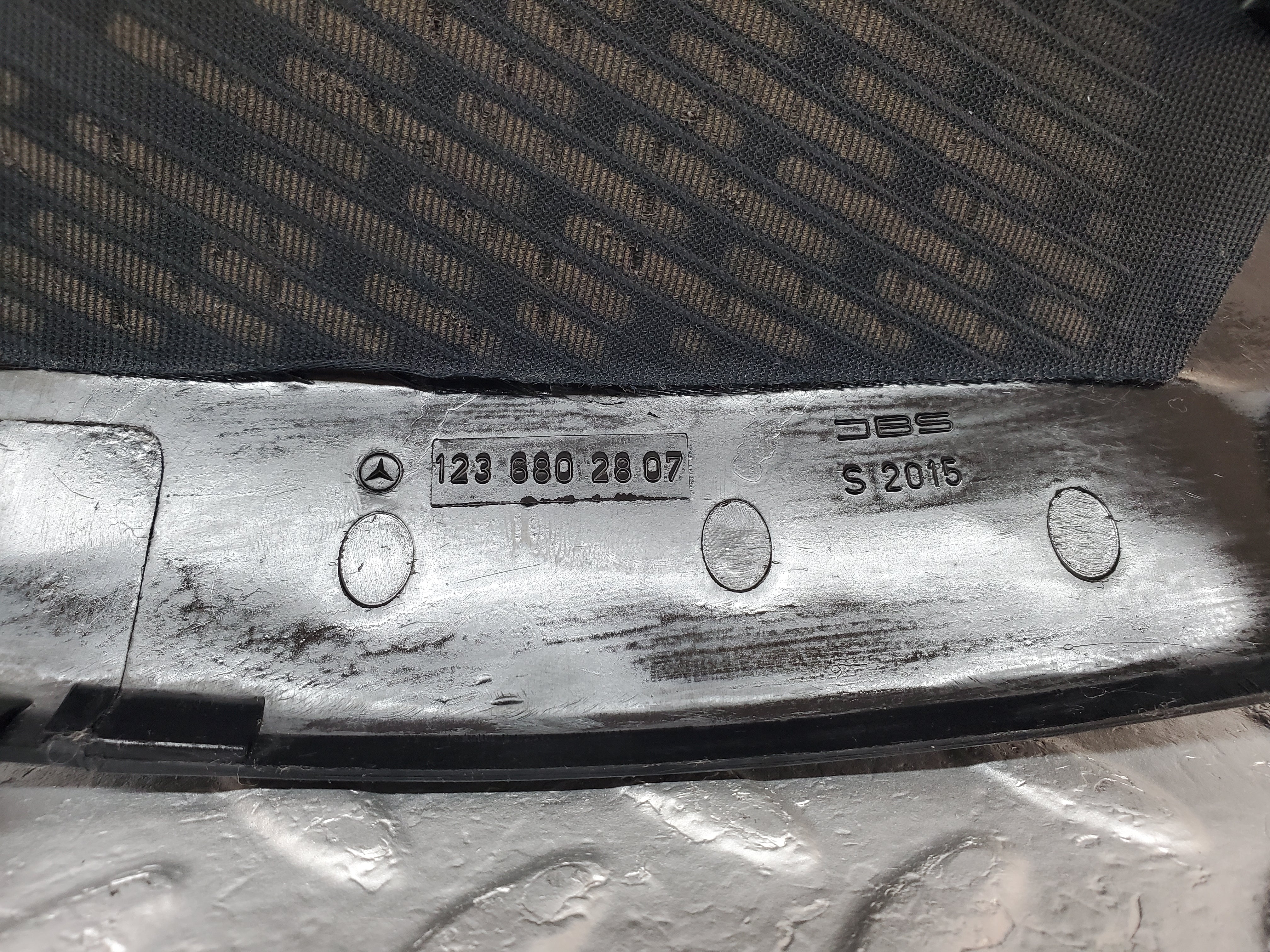 1017 Mercedes-Benz C123 230CE Front Speaker Cover Trim Right 1236802807