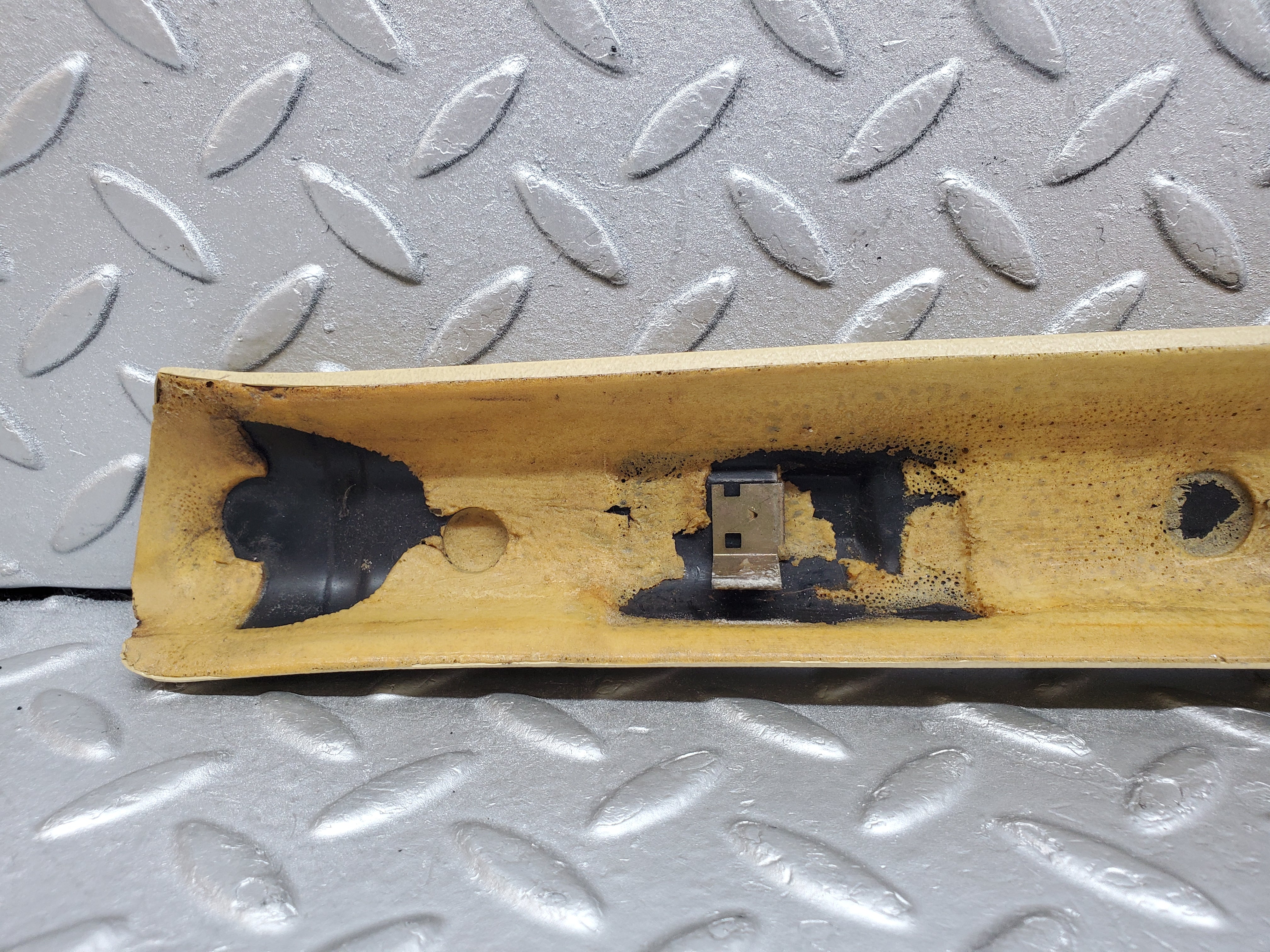 1003 Mercedes-Benz C123 230CE Coupe A Pillar Cover Right Side Beige