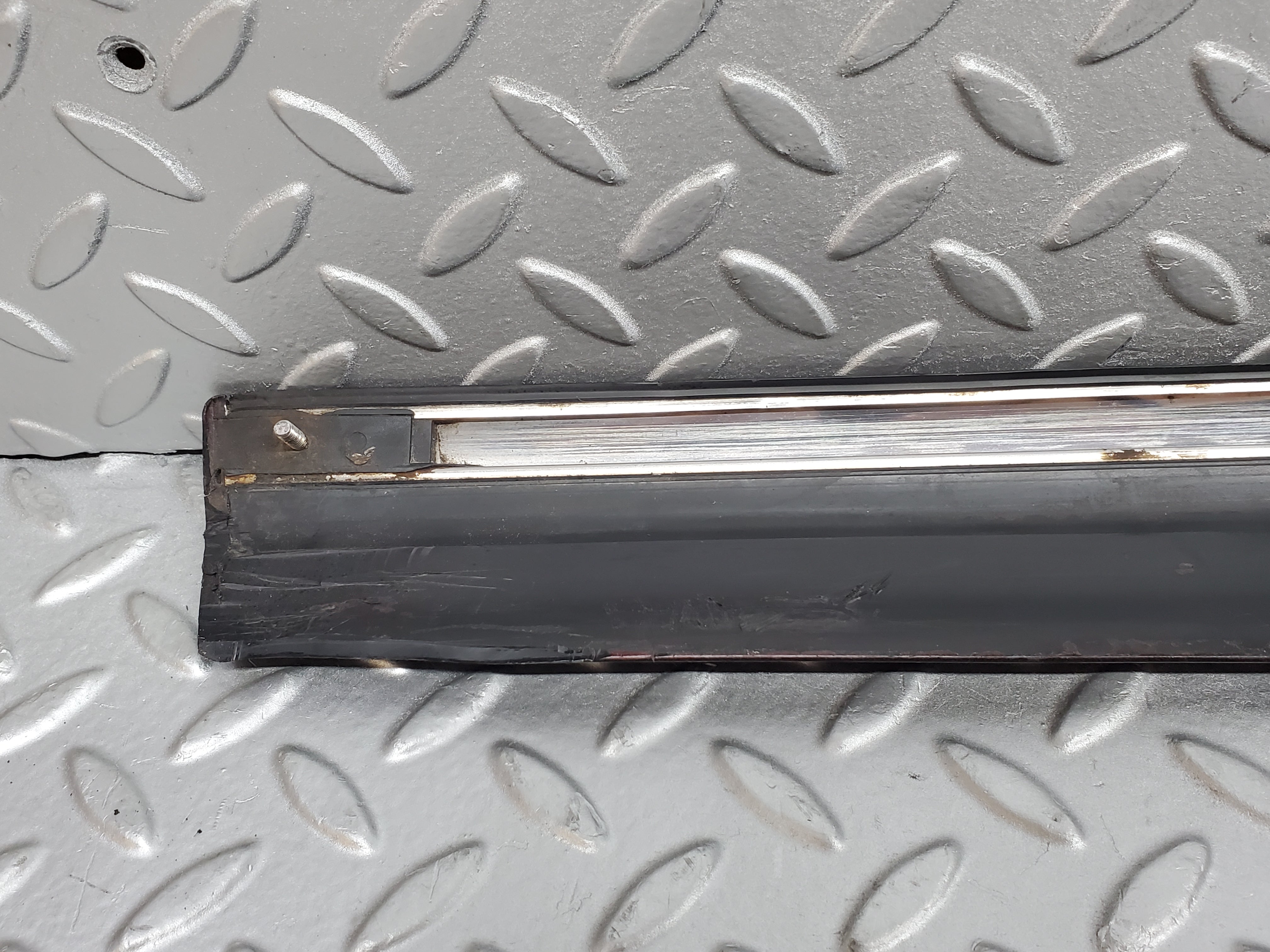 1100 Mercedes-Benz C123 230CE Coupe Left Door Lower Trim 1236903380