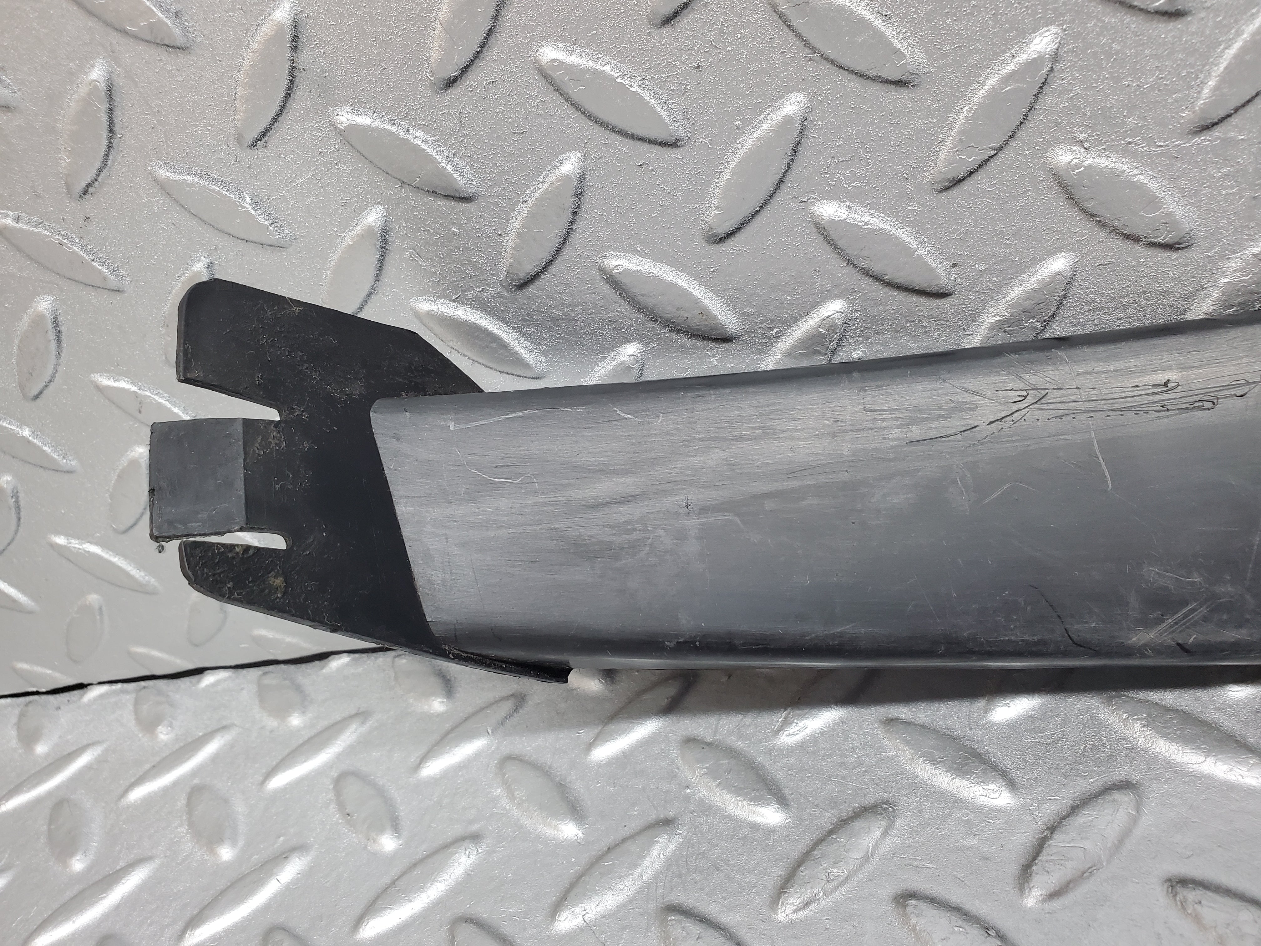 1050 Mercedes-Benz C123 230CE Coupe Cable Covering 1238211236