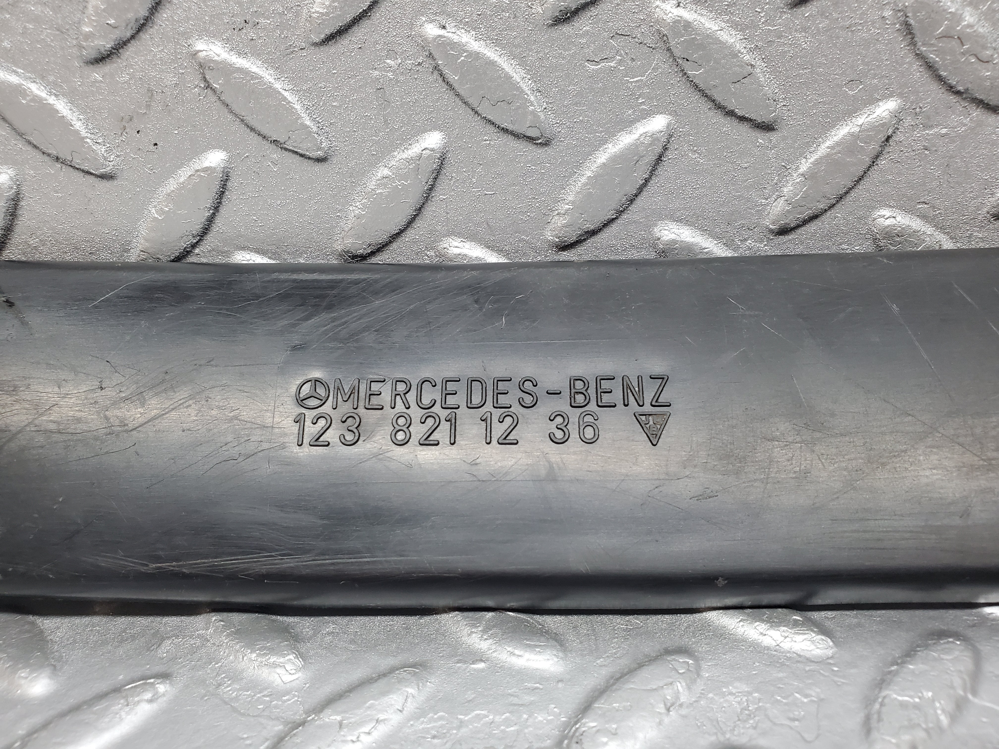 1050 Mercedes-Benz C123 230CE Coupe Cable Covering 1238211236