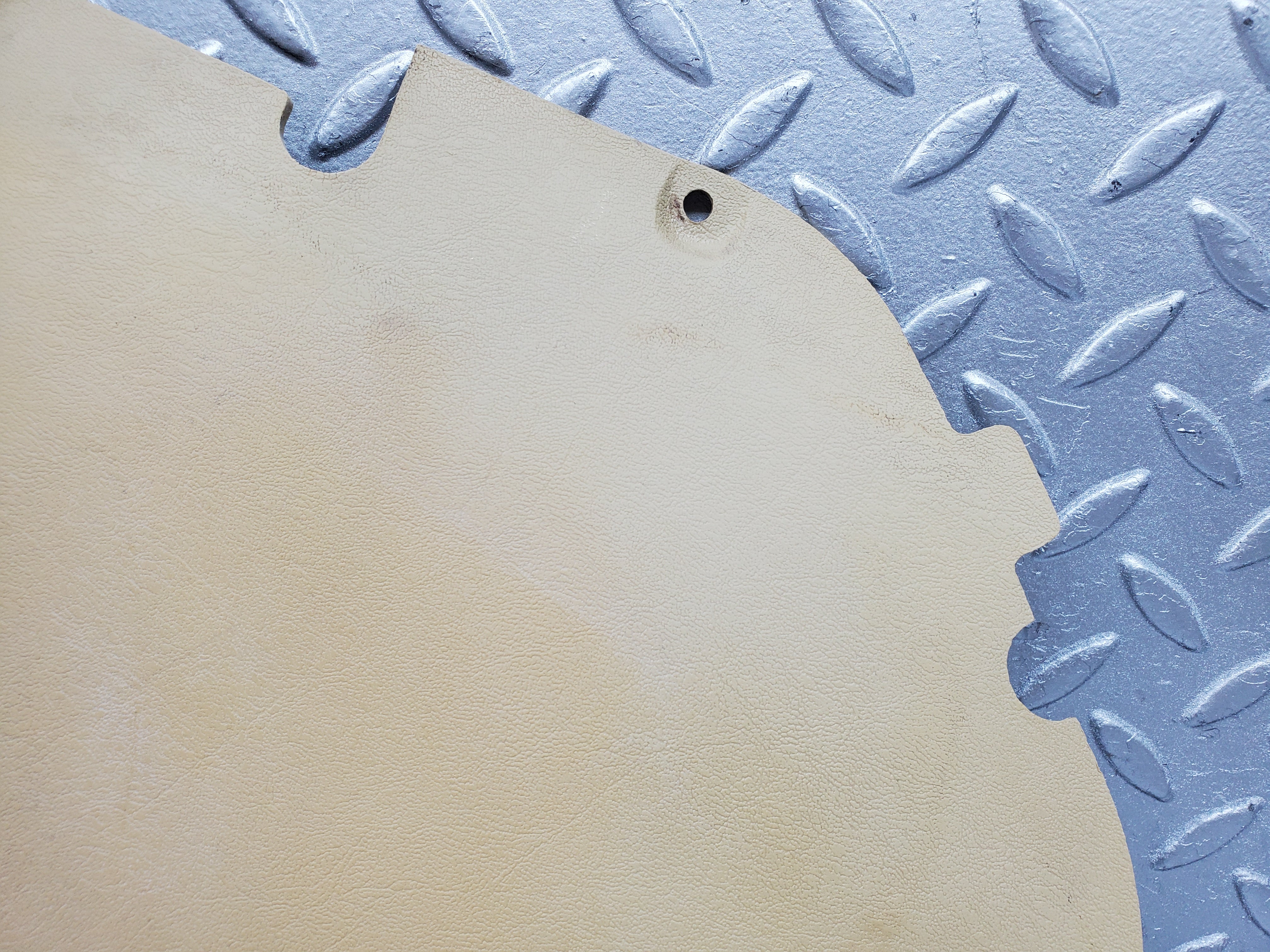 1063 Mercedes-Benz C123 230CE Coupe Front Right Kick Panel Beige 1236881206