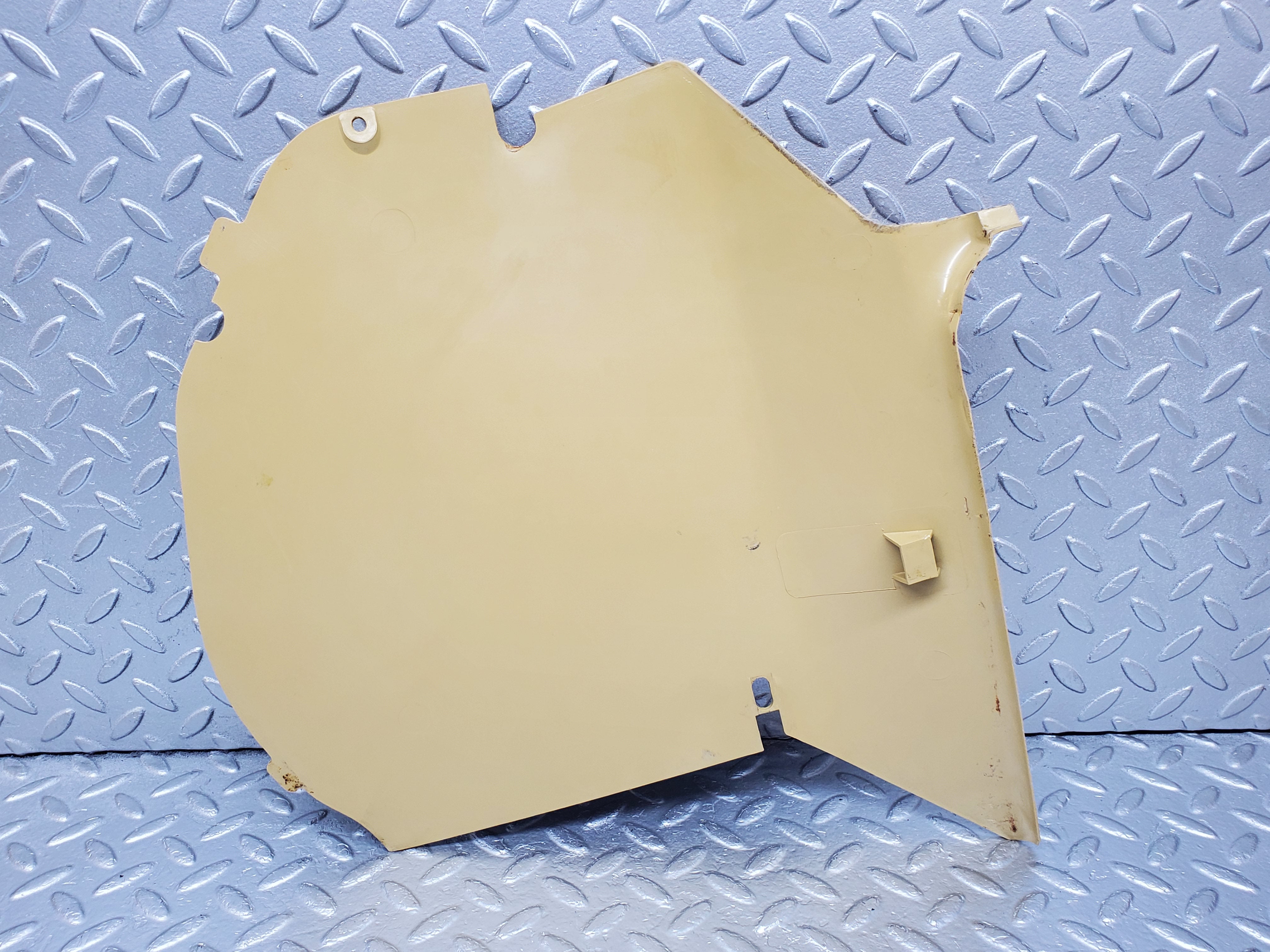 1063 Mercedes-Benz C123 230CE Coupe Front Right Kick Panel Beige 1236881206