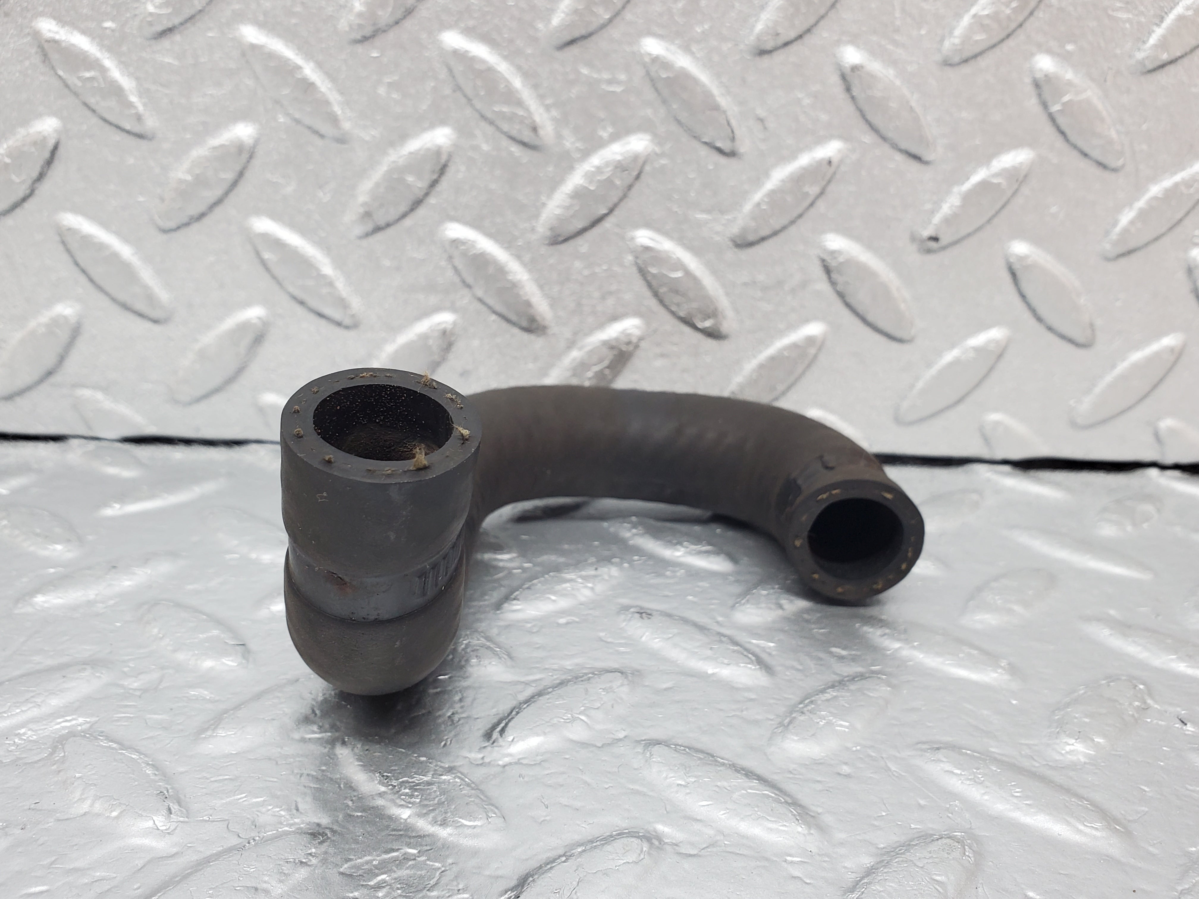 1120 Mercedes-Benz C123 230CE Coupe Heater Radiator Hose Pipe