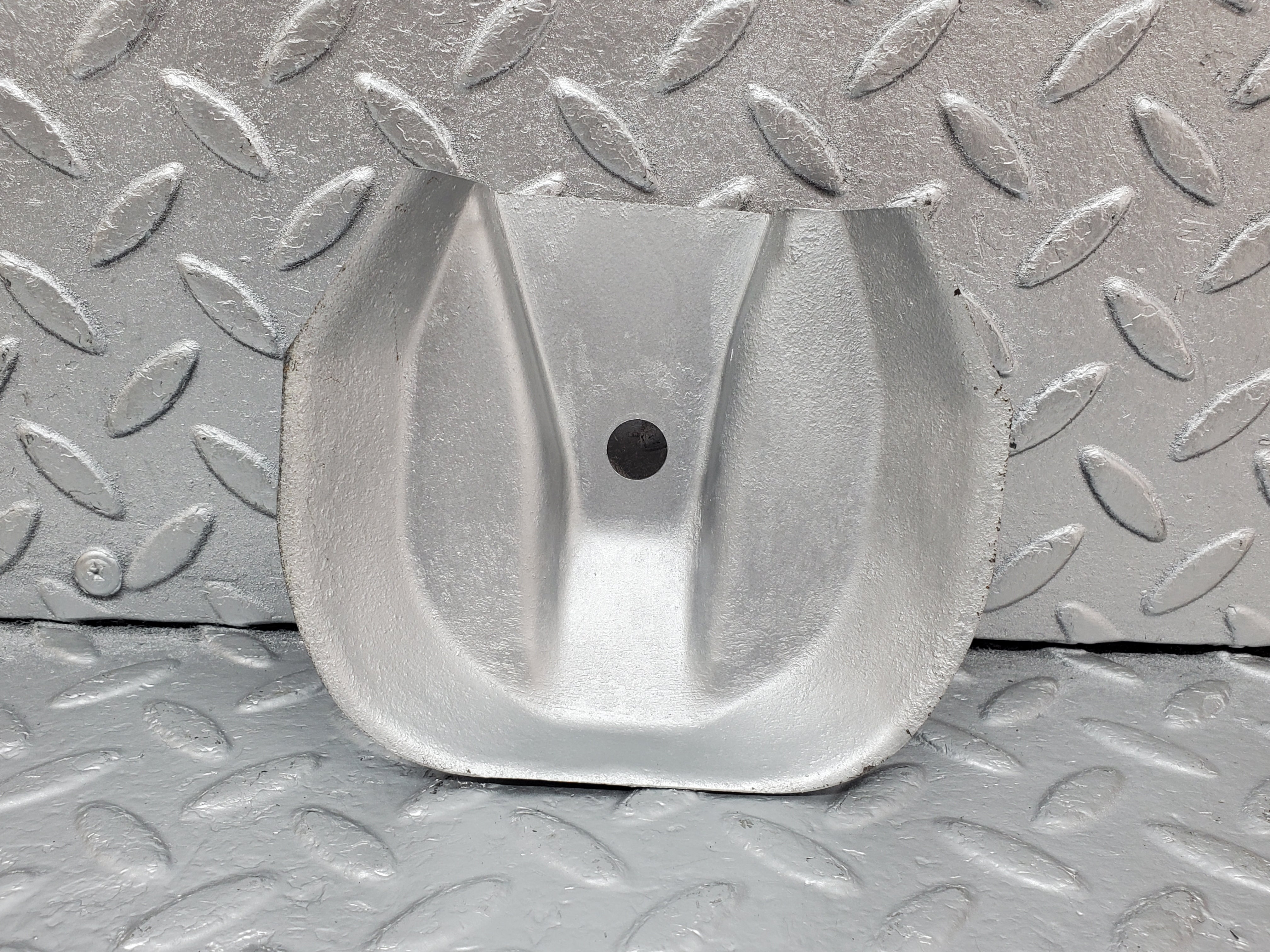 1130 Mercedes-Benz C107 350SLC Right Engine Mount Heat Shield