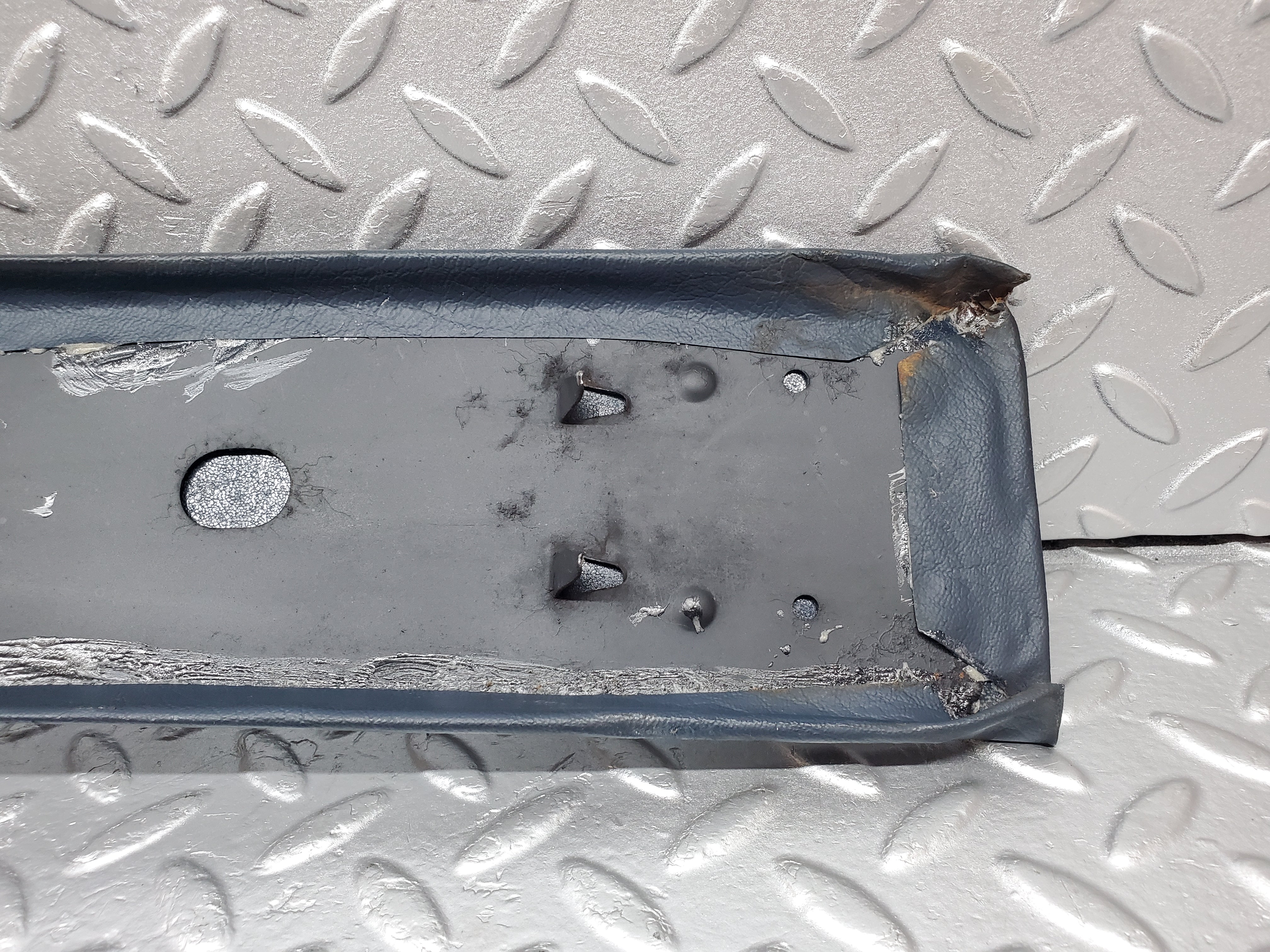 1163 Mercedes-Benz W108 280SE B Pillar Trim Panel Right Blue