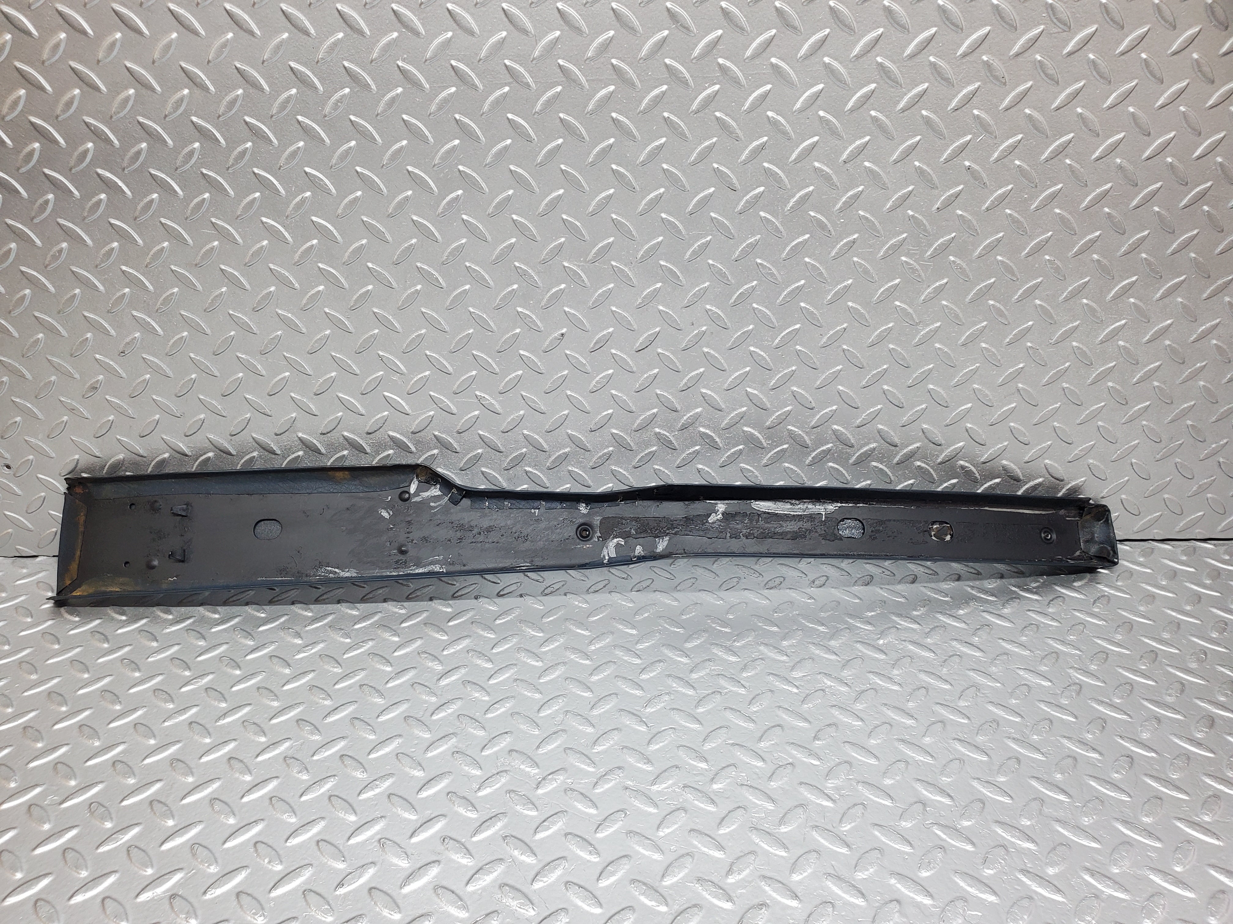 1164 Mercedes-Benz W108 280SE B Pillar Trim Panel Left Blue