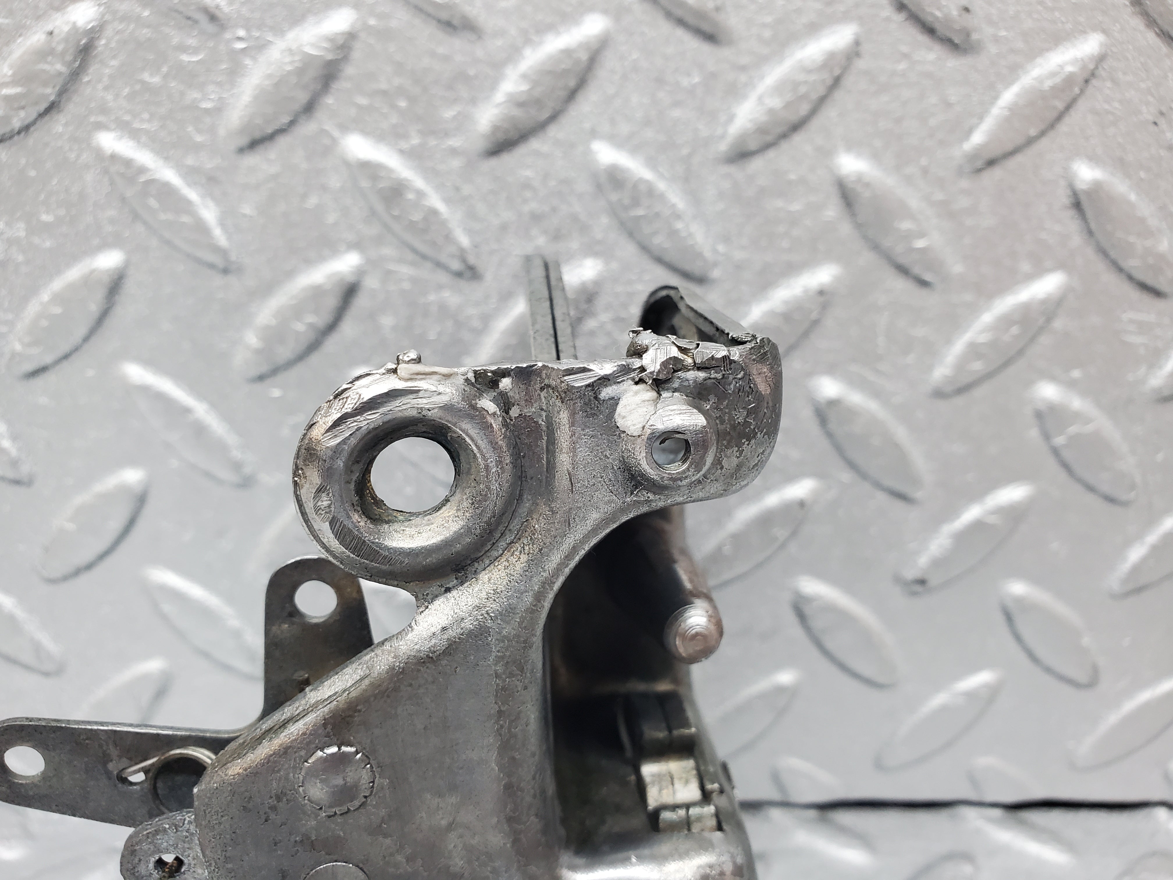 1167 Mercedes-Benz W108 280SE Rear Right Door Lock Mechanism