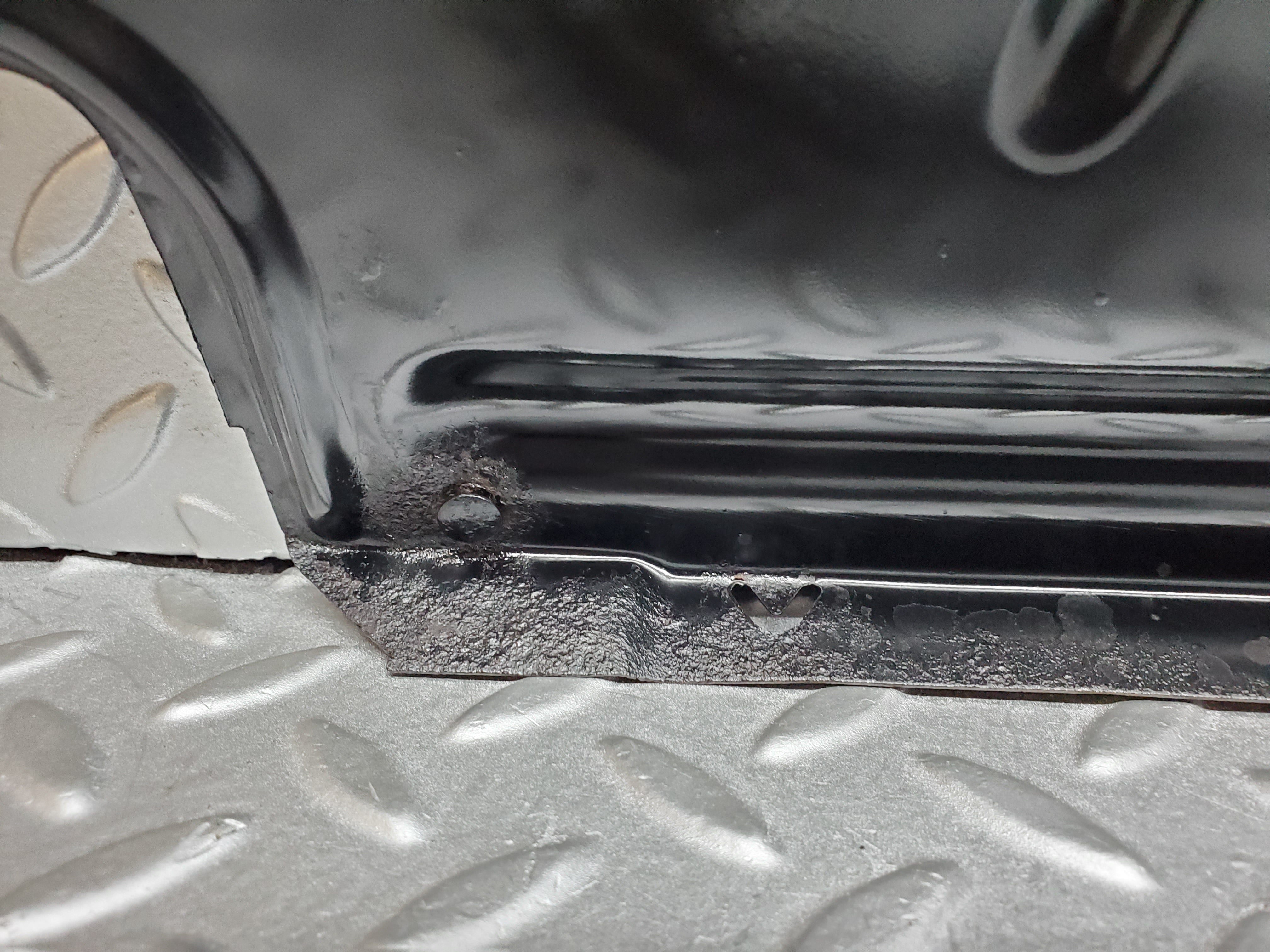 1116 Mercedes-Benz C123 230CE Coupe Fuel Tank Cover Plate