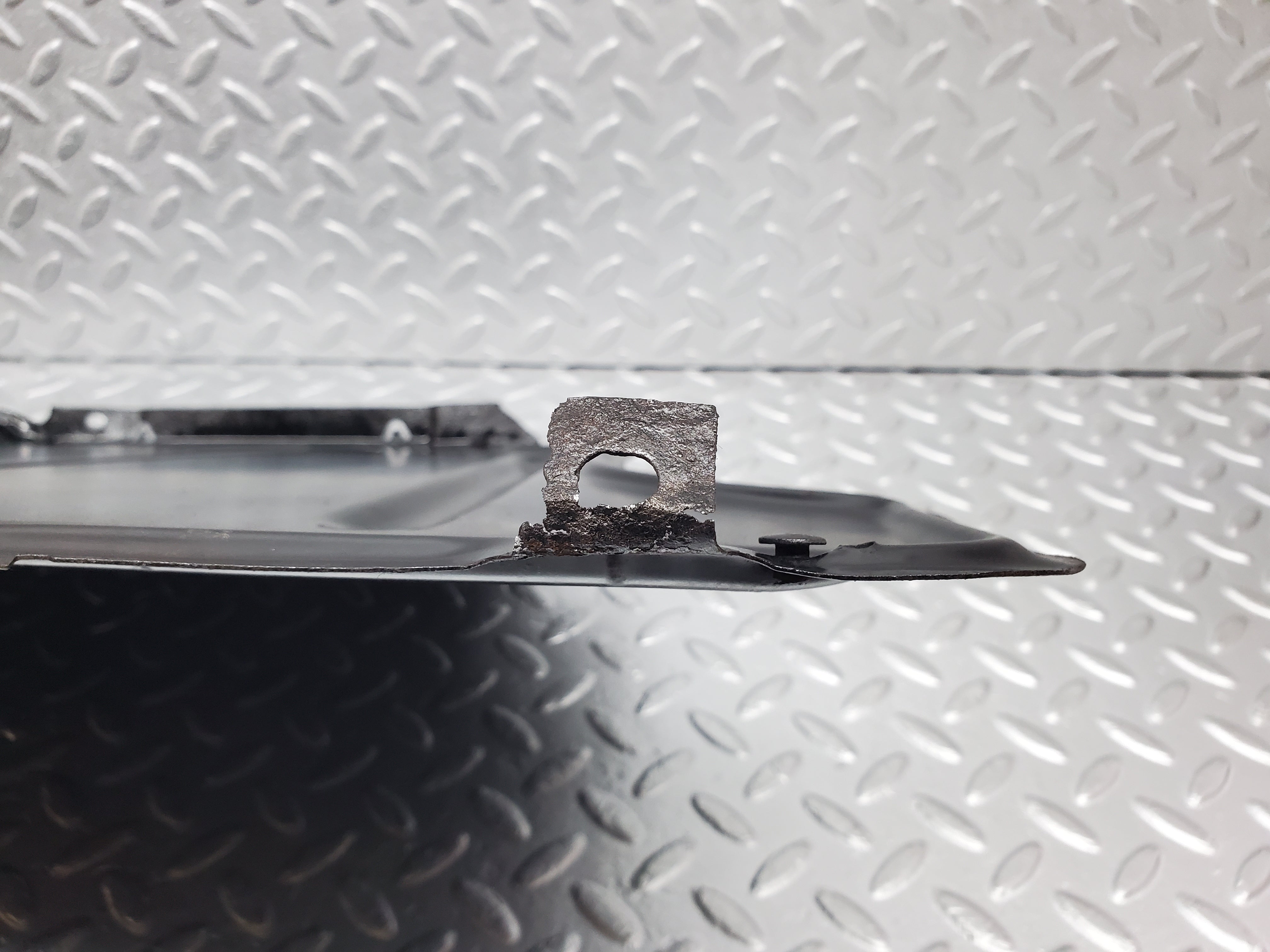 1116 Mercedes-Benz C123 230CE Coupe Fuel Tank Cover Plate