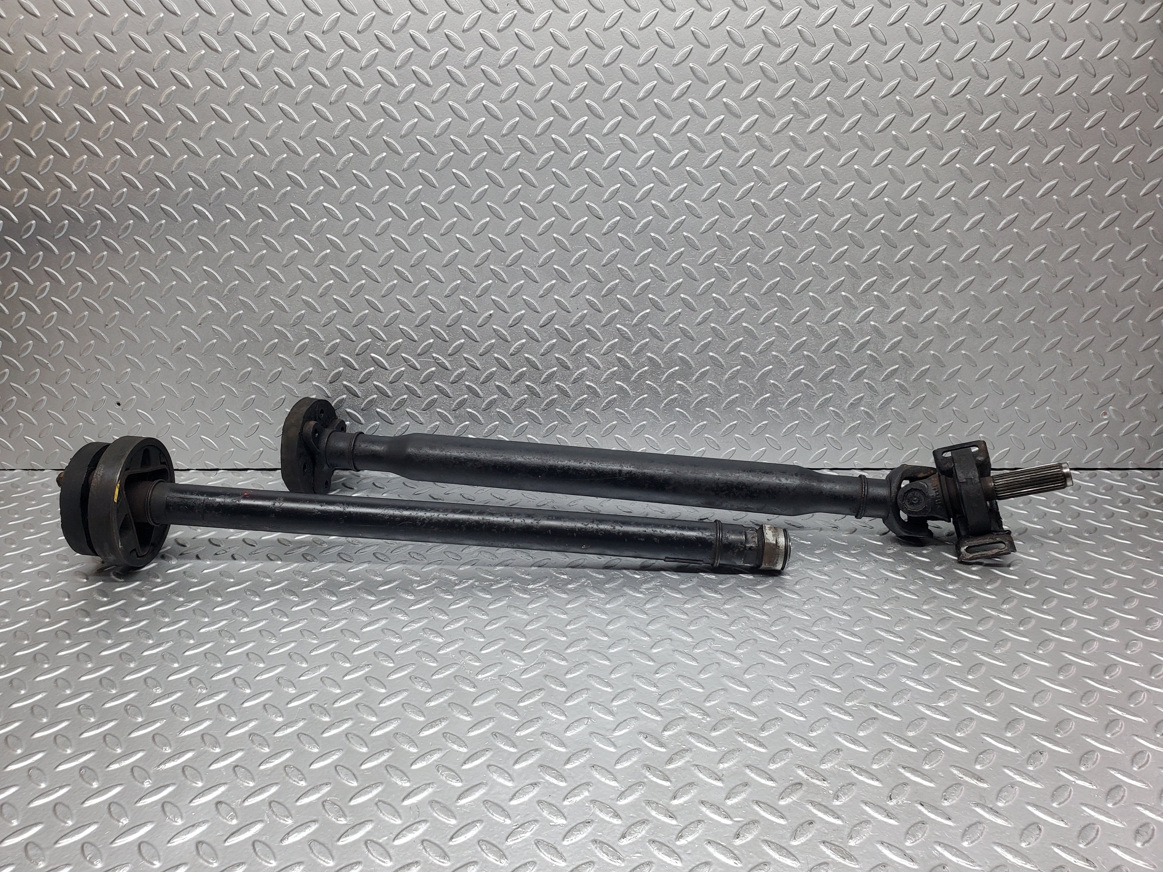 1128 Mercedes-Benz C123 230CE Coupe Cardan Shaft Prop Shaft 1234110015