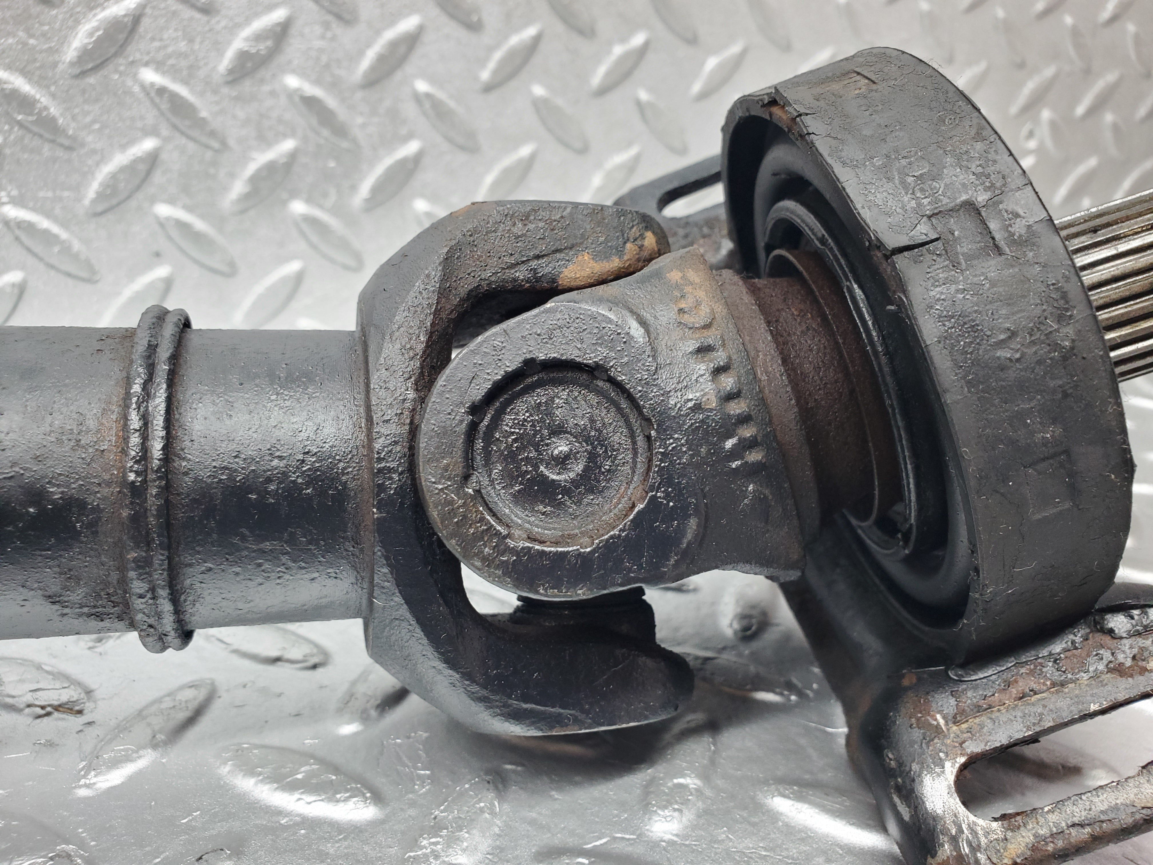 1128 Mercedes-Benz C123 230CE Coupe Cardan Shaft Prop Shaft 1234110015