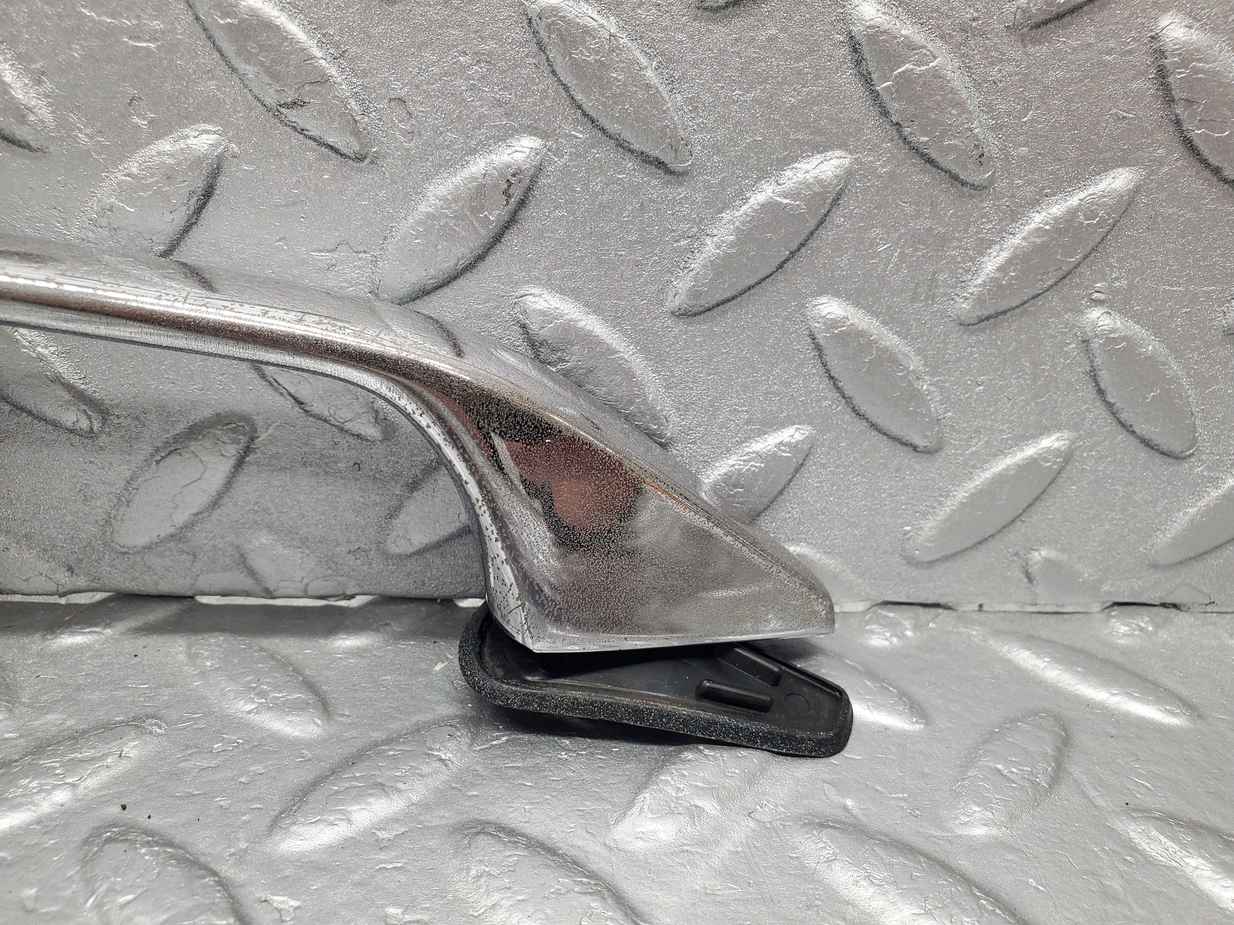 1189 Mercedes-Benz W108 280SE Door Handle Rear Right 1087661202