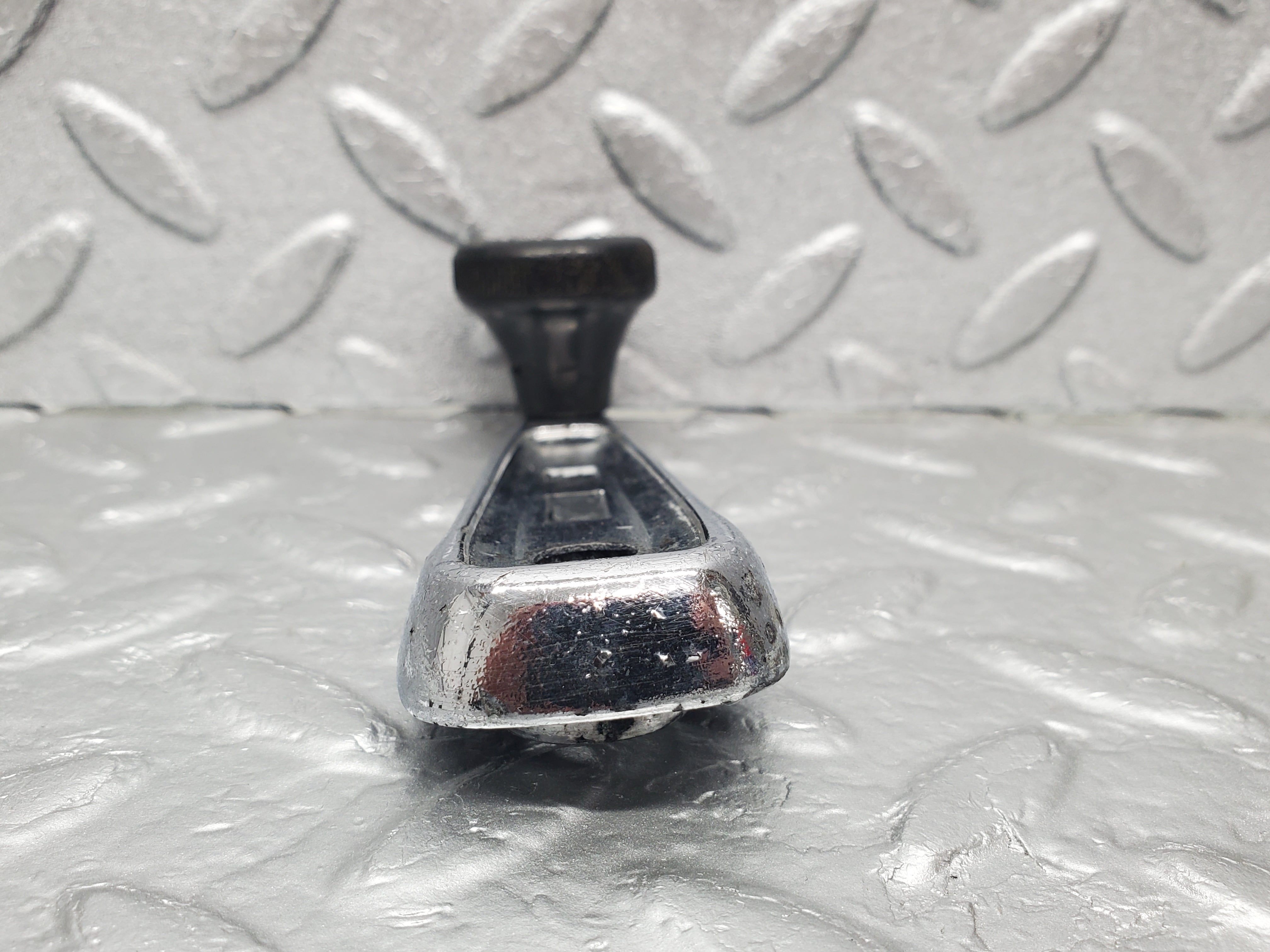 1192 Mercedes-Benz W108 280SE Window Lifter Crank Handle