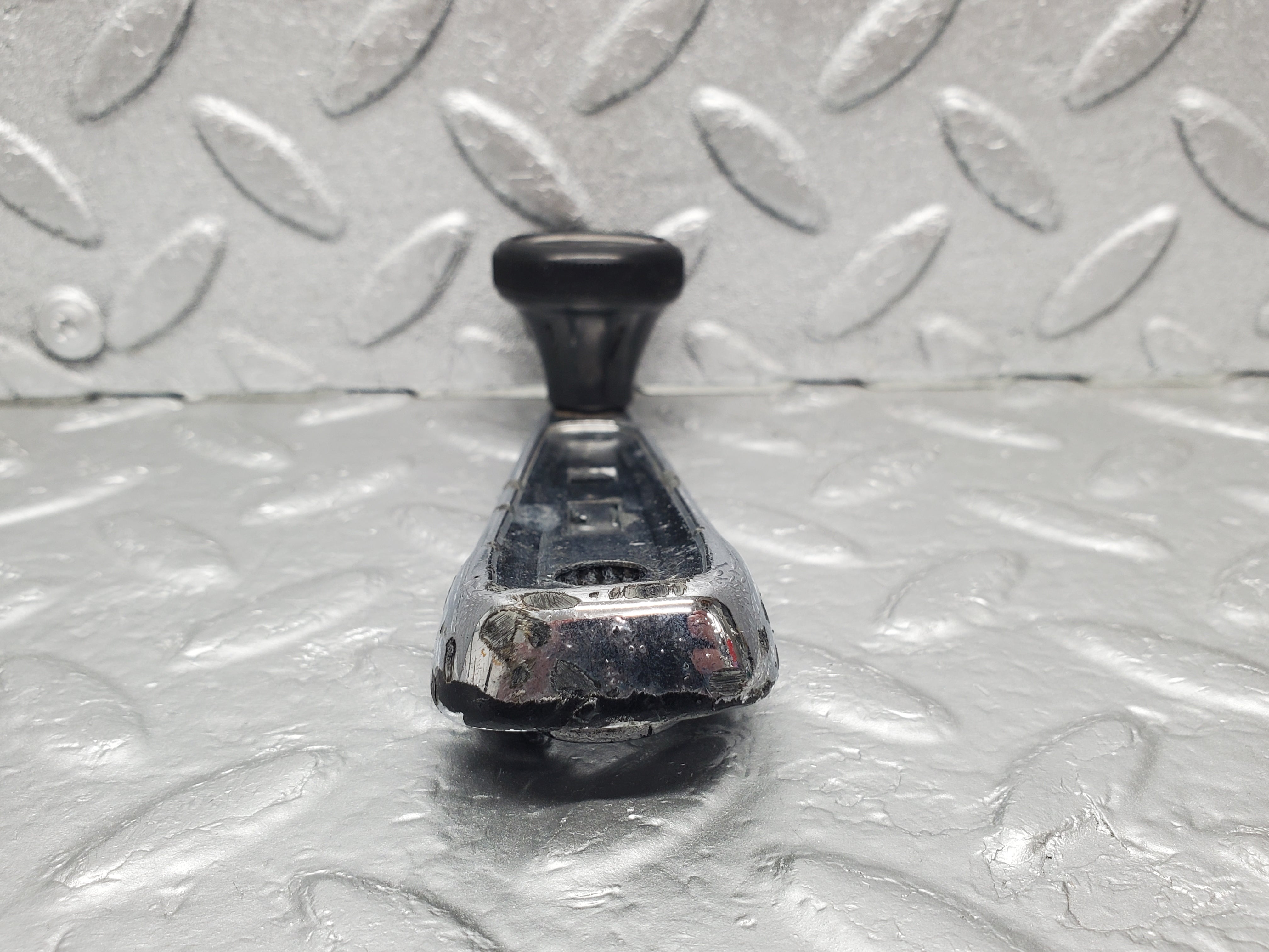 1194 Mercedes-Benz W108 280SE Window Lifter Crank Handle