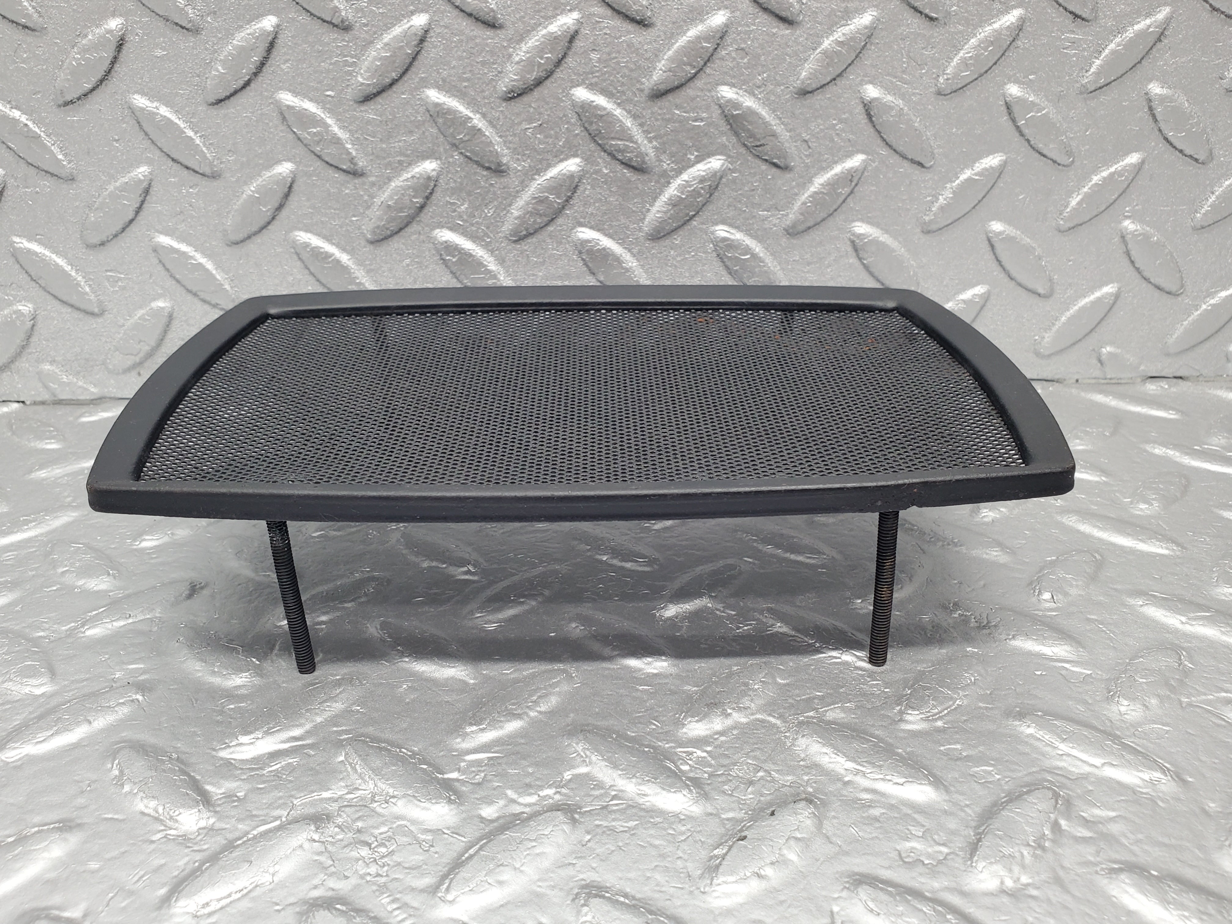 1222 Mercedes-Benz W108 280SE Dashboard Speaker Cover