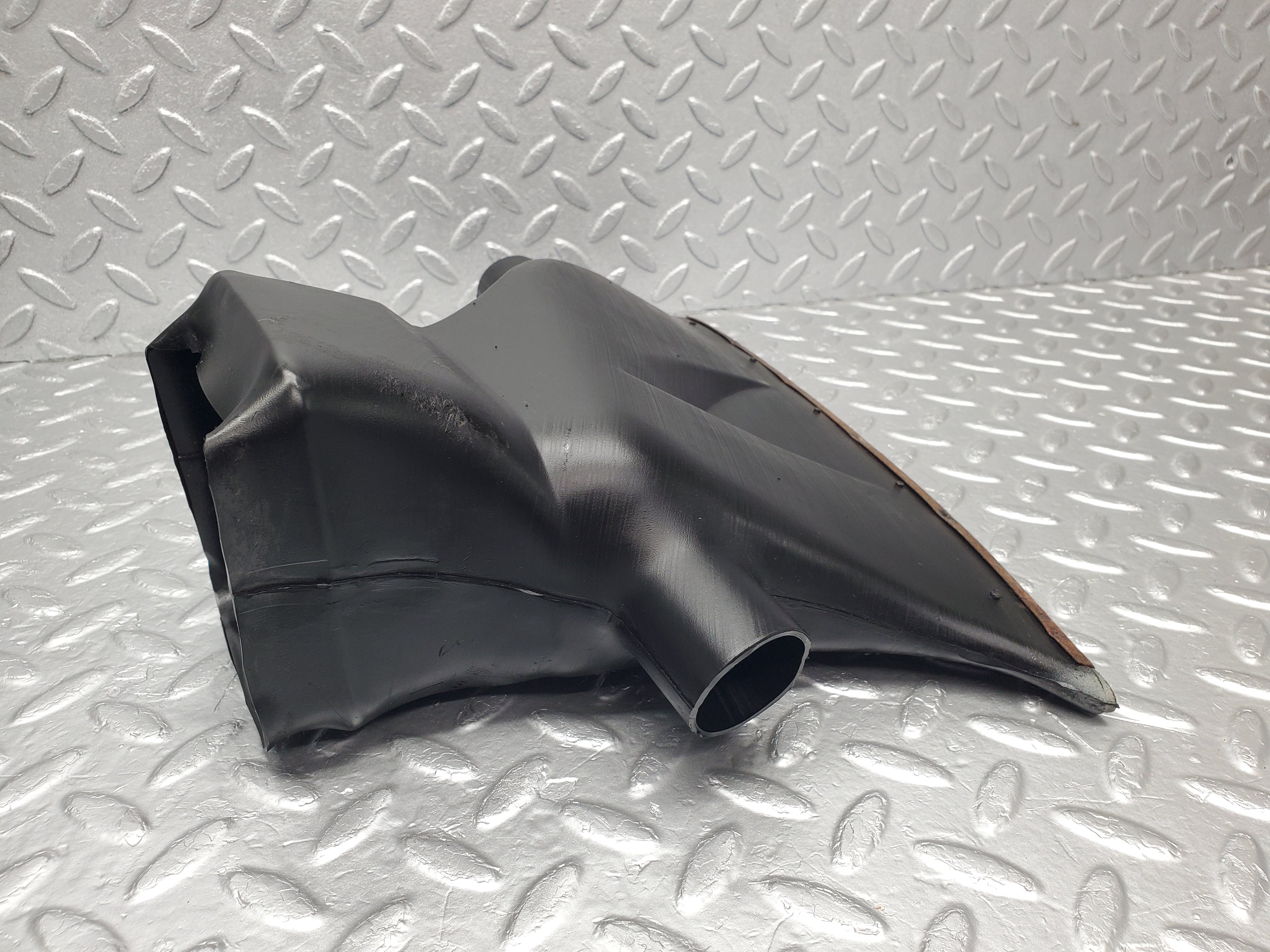 1204 Mercedes-Benz W108 280SE Air Vent Duct Left & Right Side 1088310788