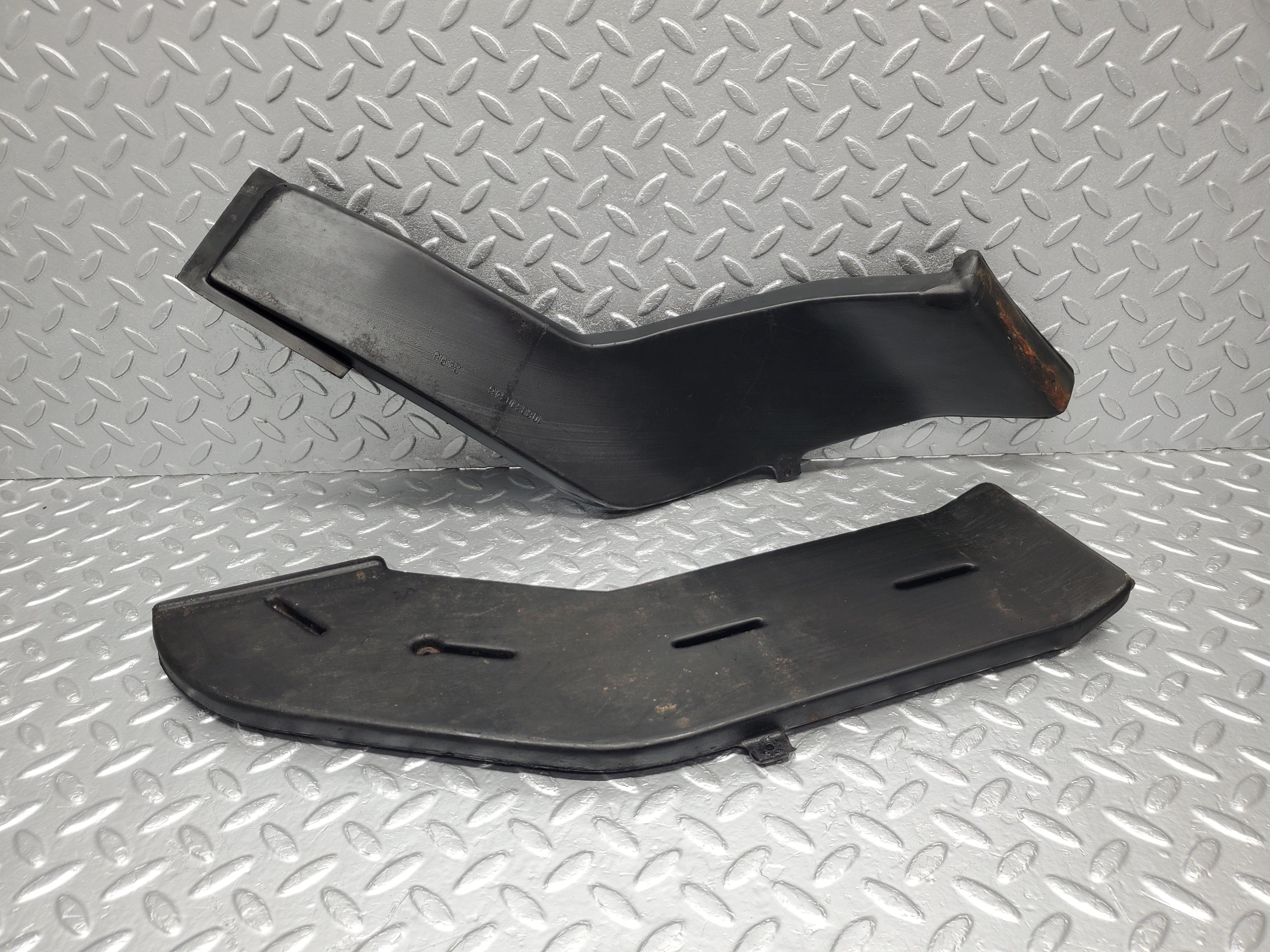 1209 Mercedes-Benz W108 280SE Heater Air Duct Vent Left Side 1088310446