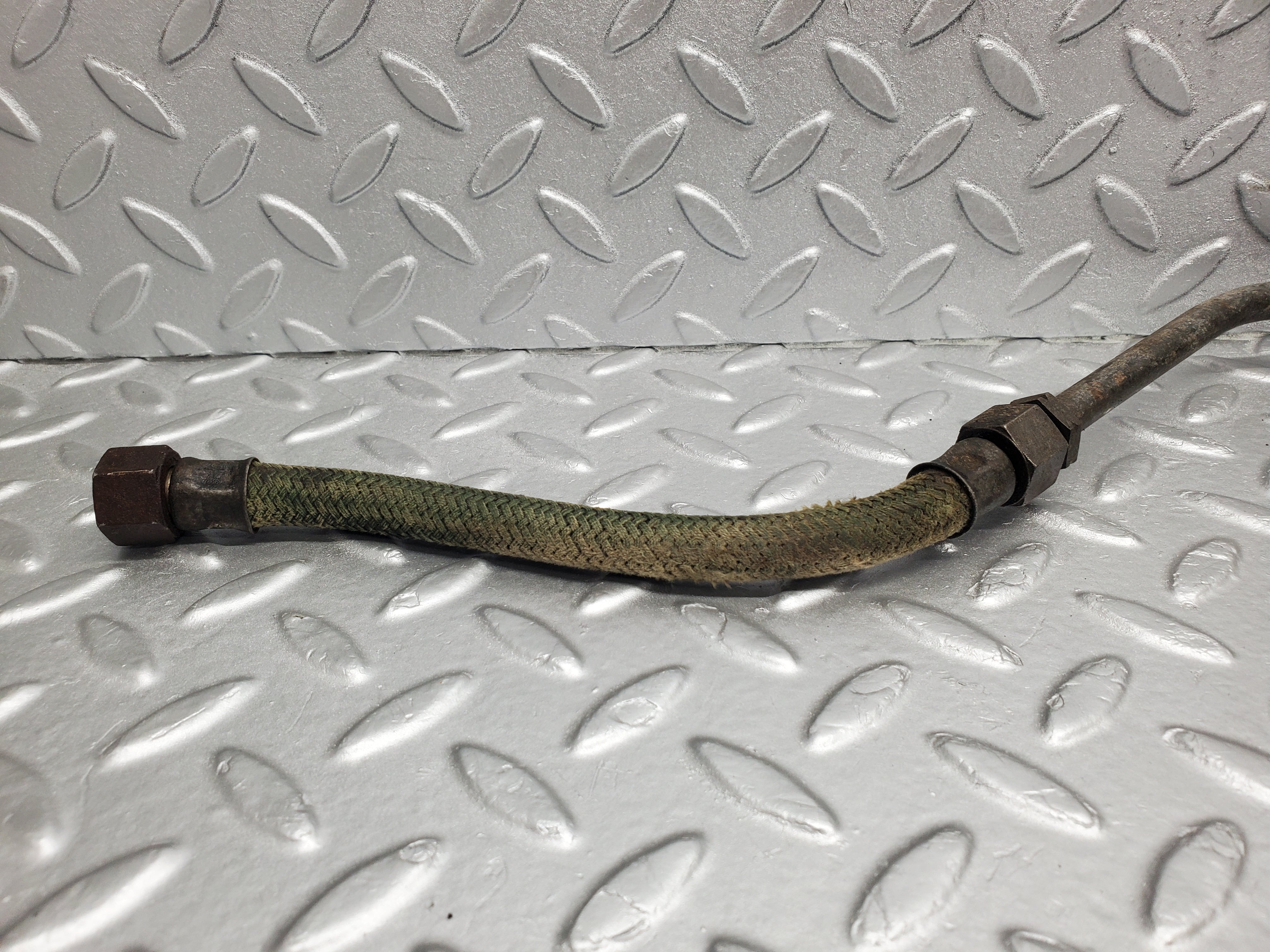 1118 Mercedes-Benz W123 240D Gearbox Oil Hose Pipe