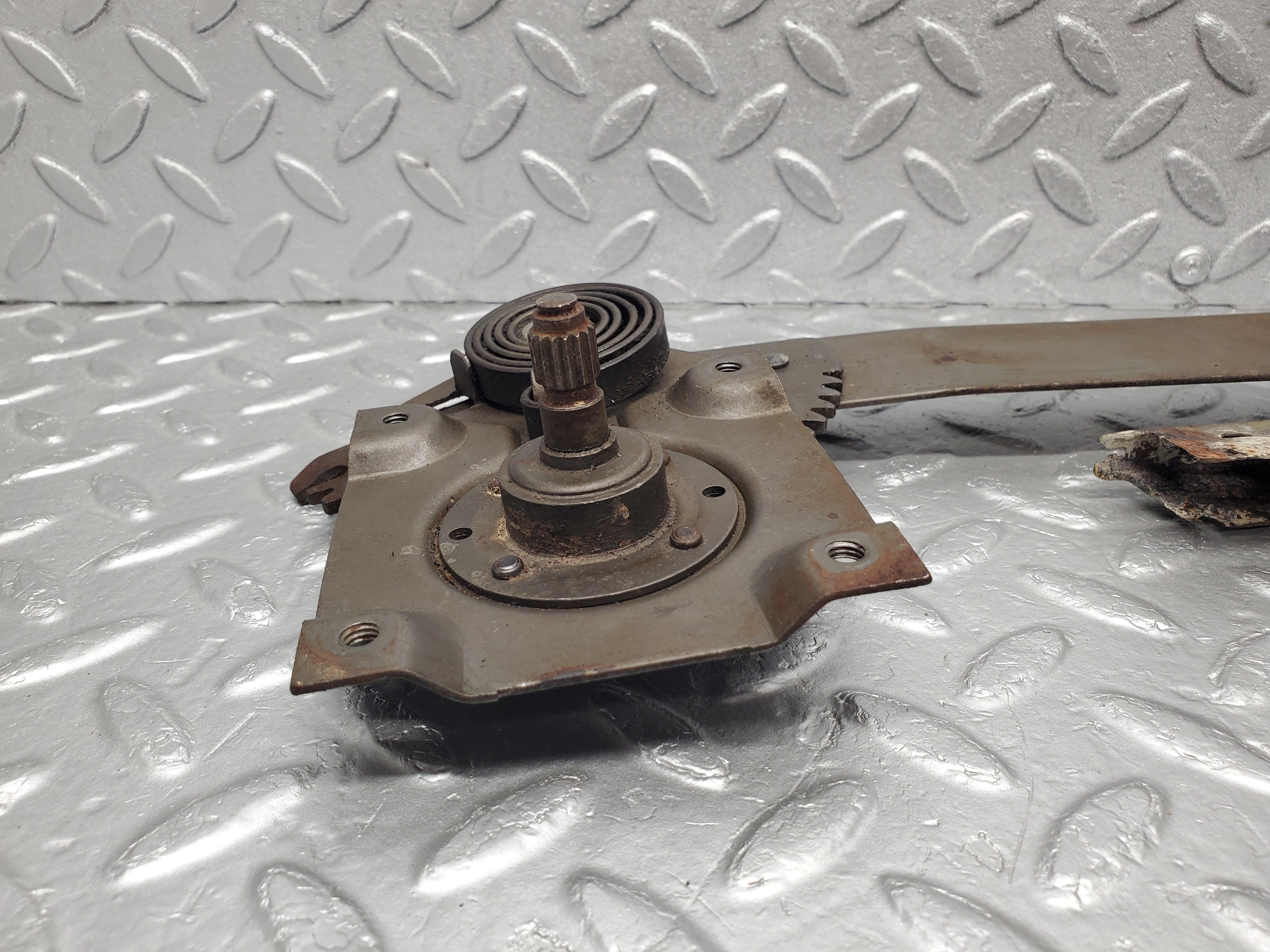 1177 Mercedes-Benz W108 280SE Rear Left Manual Window Regulator